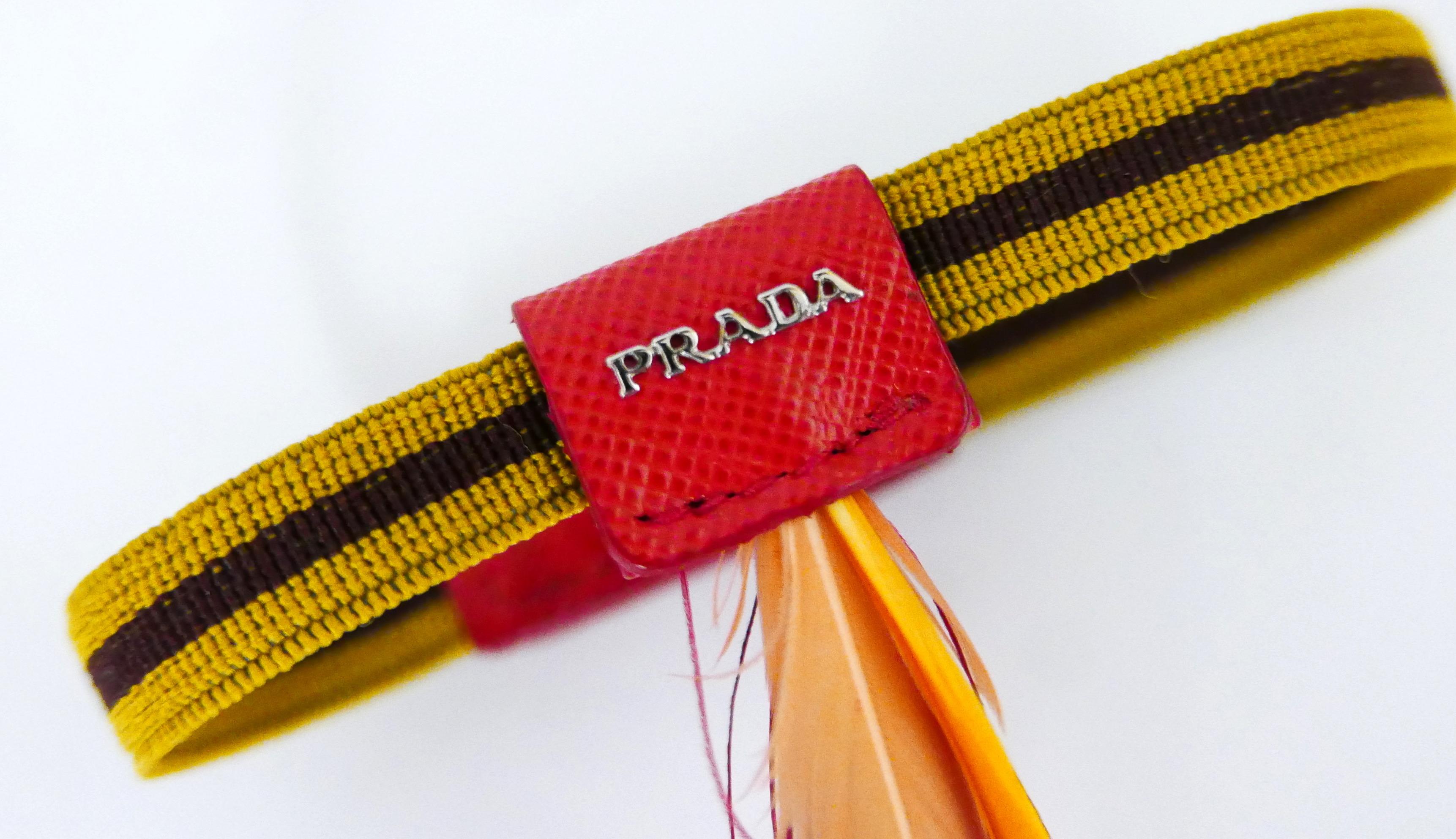 Prada Spring 2014 Elasticated Feather Bracelet  In New Condition For Sale In London, GB