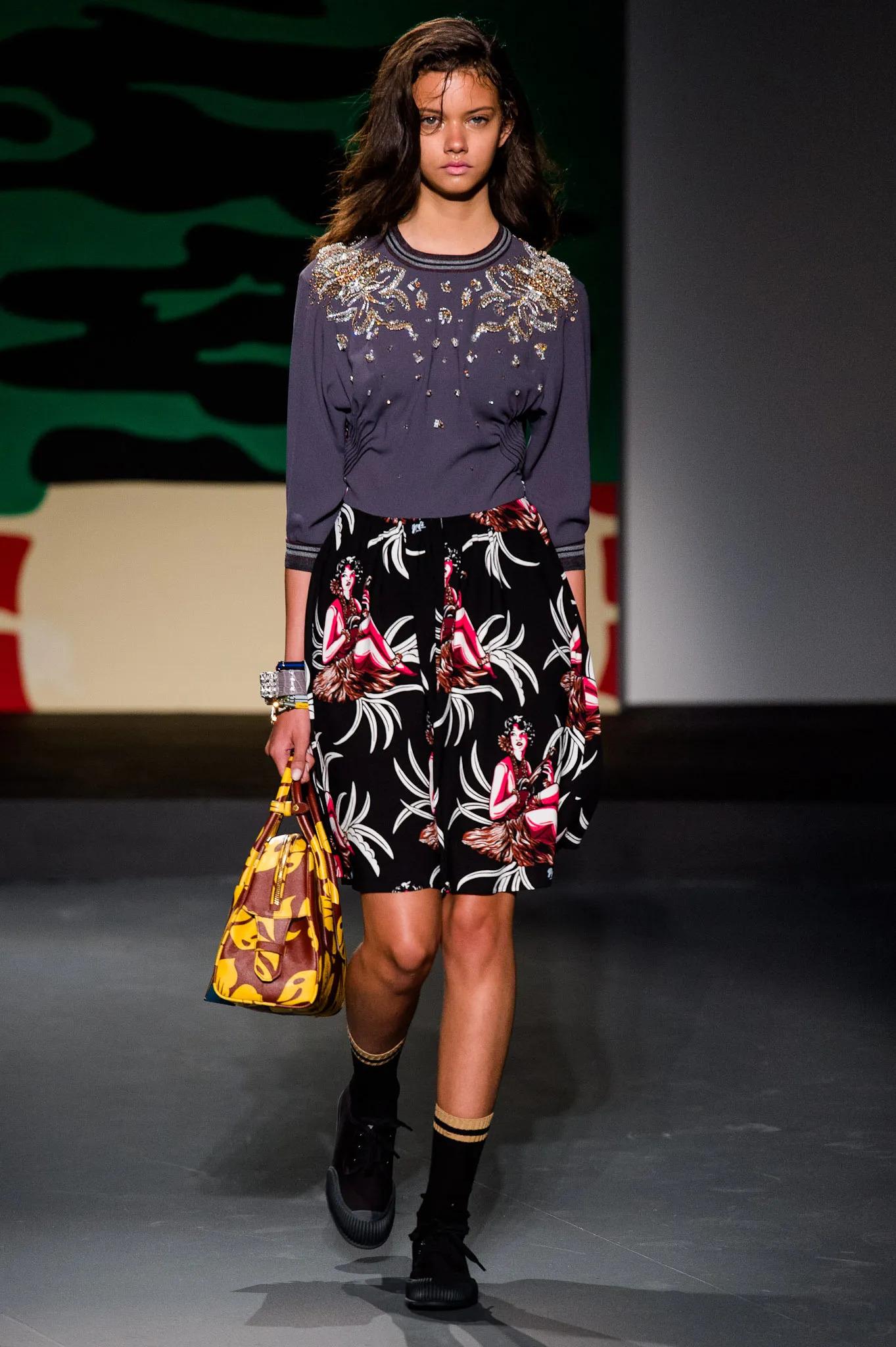 Black Prada Spring 2014 Hawaiian Hula Girl Print Skirt For Sale