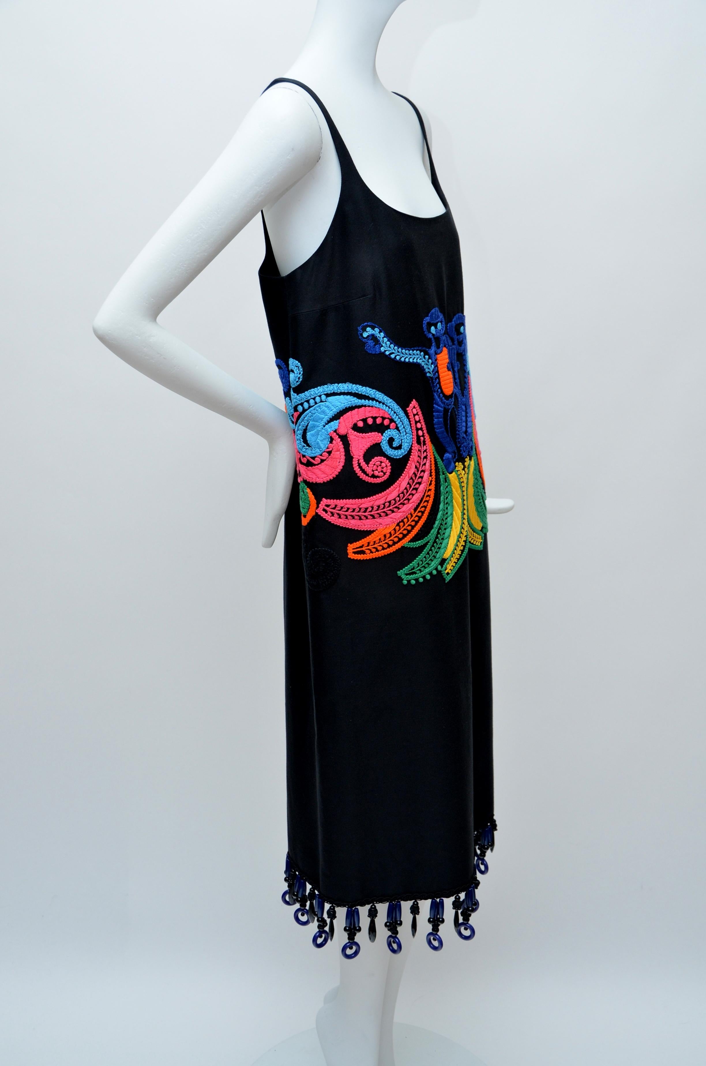 Prada Spring Runway 2011 Monkey Embellished Printed Dress Size 40  Mint In Excellent Condition In New York, NY