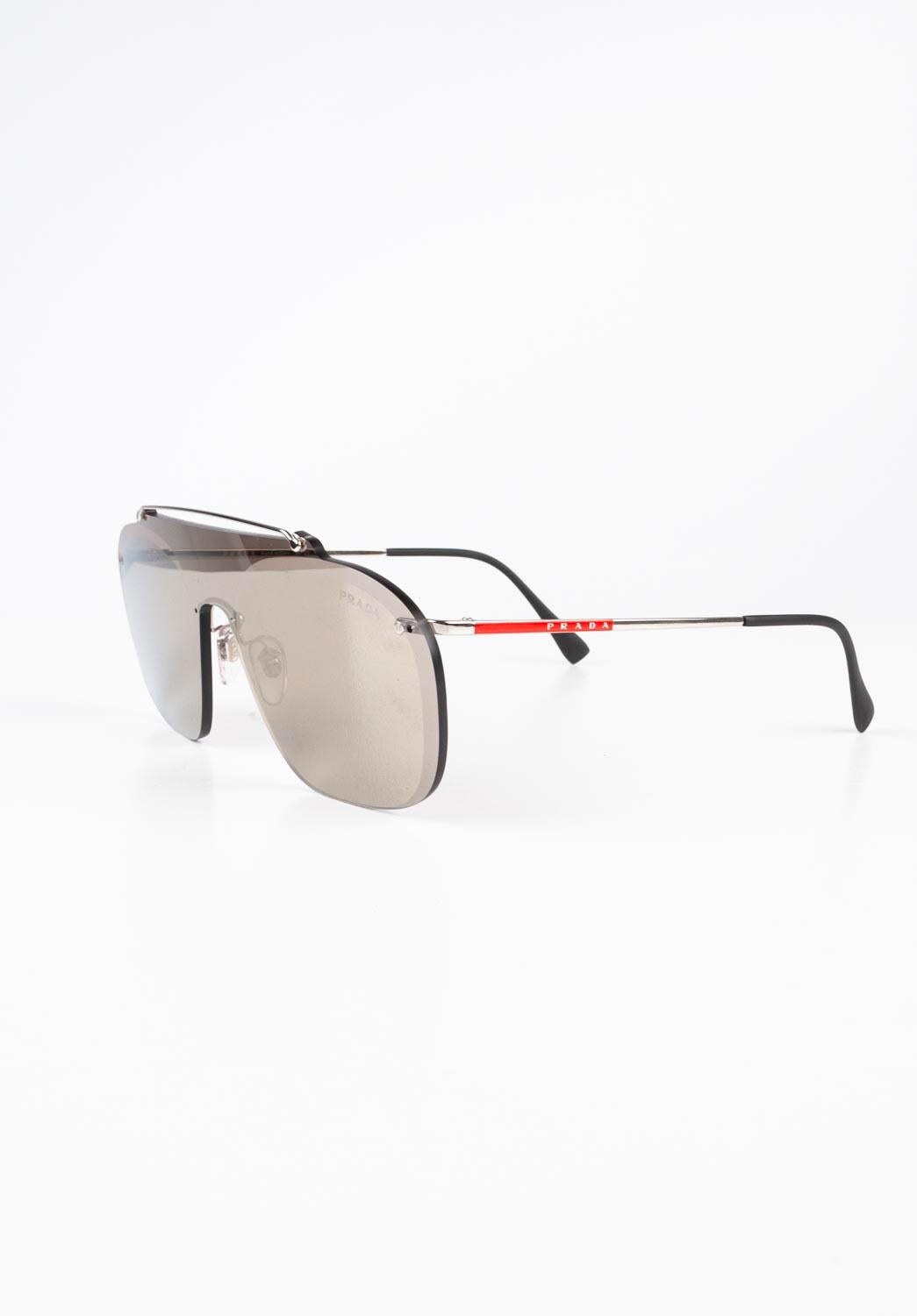 Check my other listings. Have many more designer clothes for sale. Open to any offers.
Item for sale is 100% genuine Prada Men Sunglasses, S788, TR9
Color: silver grey
(An actual color may a bit vary due to individual computer screen