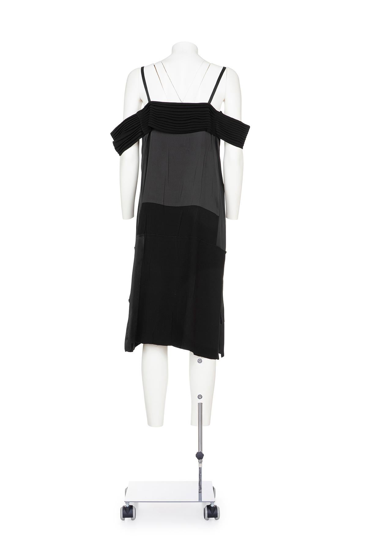 Nero PRADA SS 06 abito a spaghetti con maniche a spalla libera in vendita