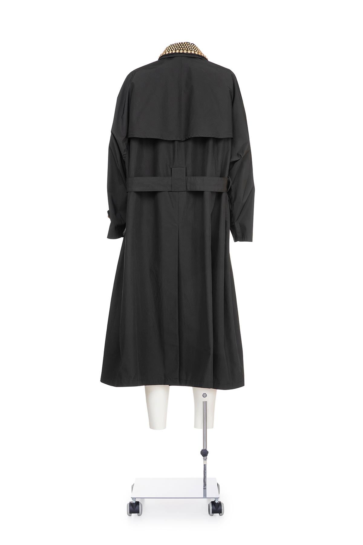 PRADA SS 19 Abrigo de un solo pecho con cuello de doble tachuela Negro en venta