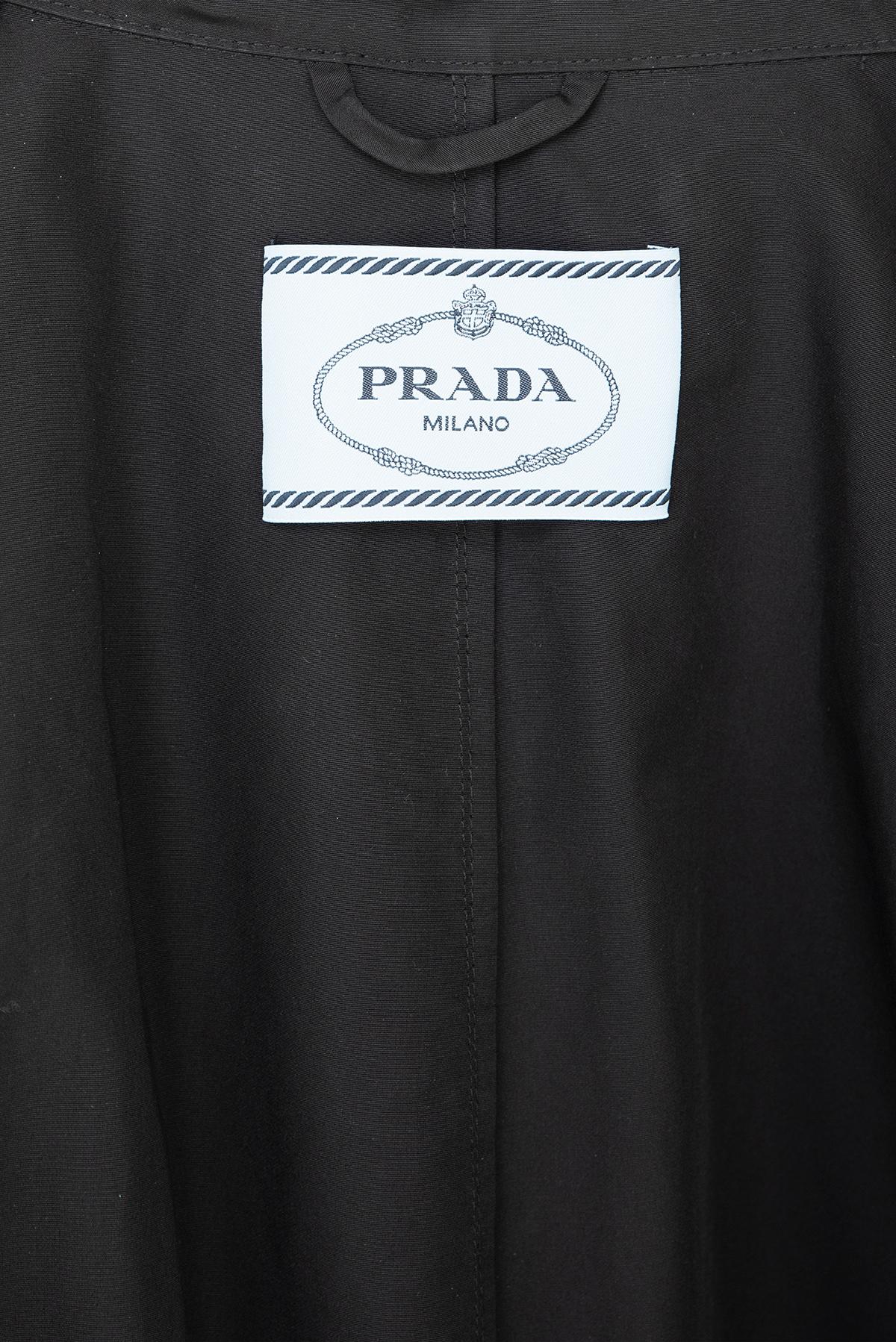 PRADA SS 19 Abrigo de un solo pecho con cuello de doble tachuela en Excelente estado para la venta en Milano, MILANO