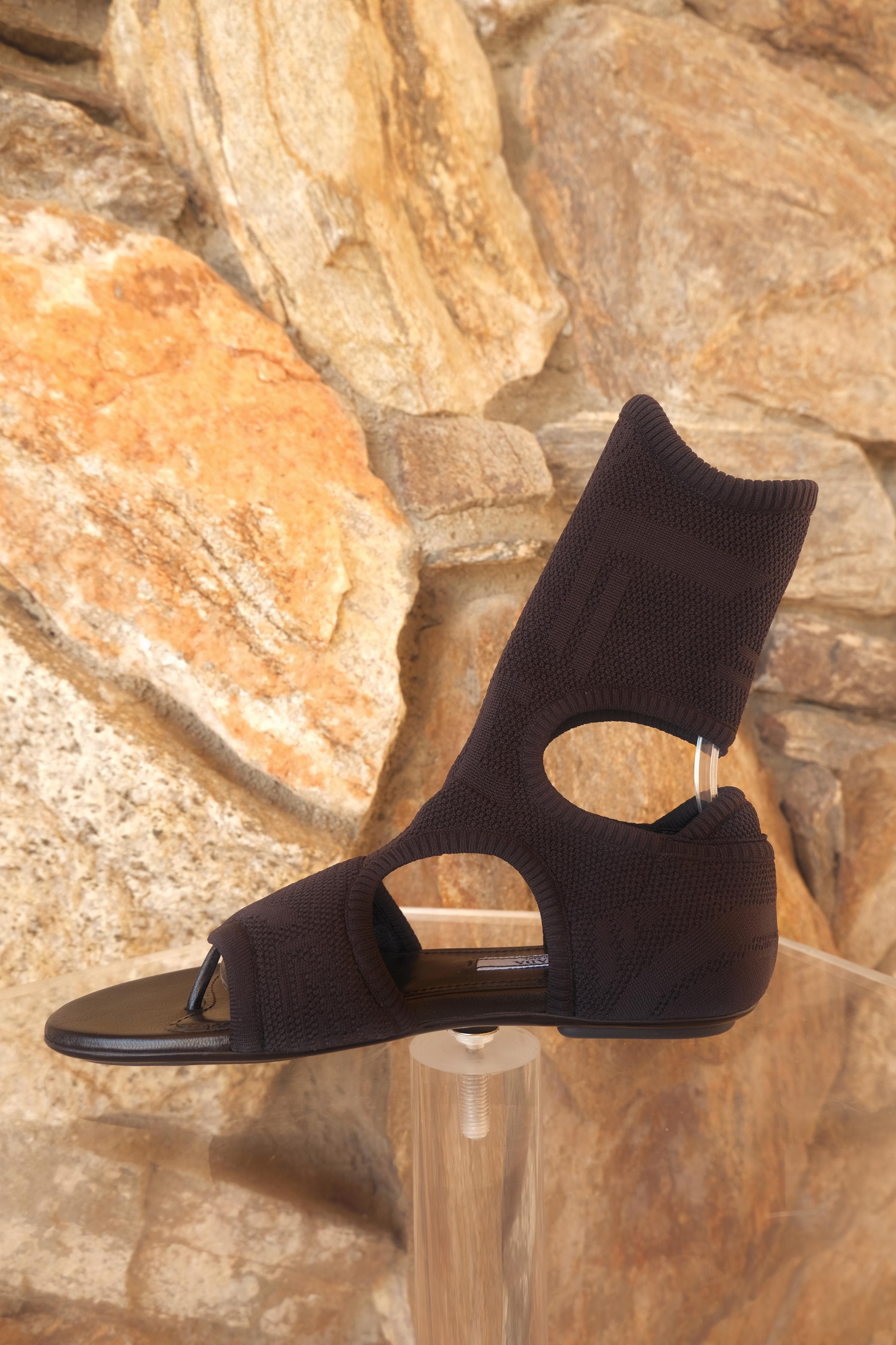 PRADA Sandales chaussettes gladiateur en maille stretch en vente 1
