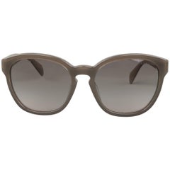 PRADA Sunglasses Grey Acetate Round Lens SPR 17R-F UAM-4K0 - Ideal for Spring