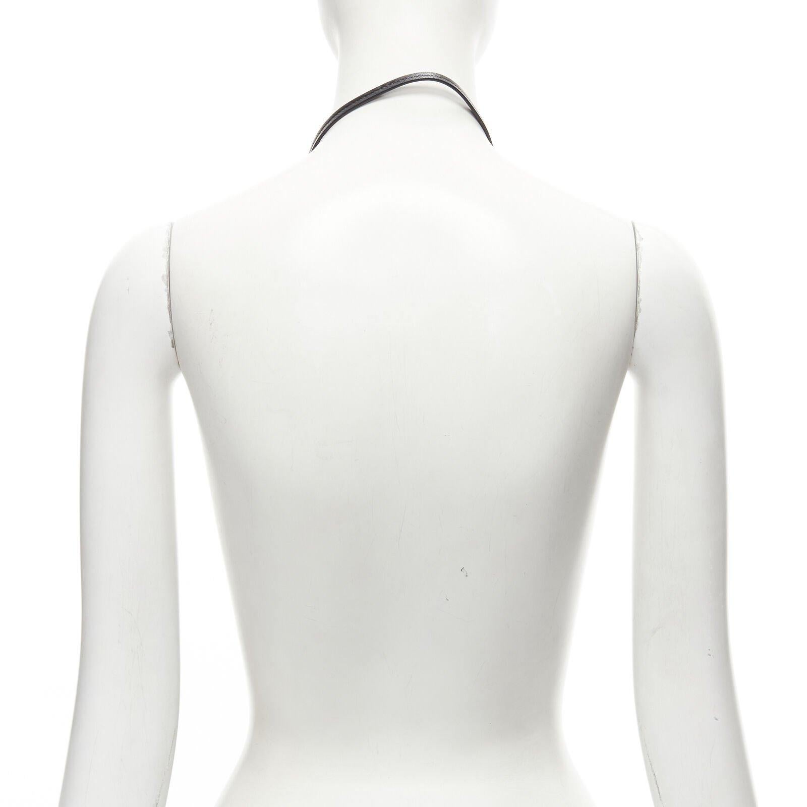 PRADA Symbole Triangle Logo Saffiano Leder AirPods Layard Bag Schwarz Rot im Angebot 1