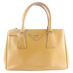 Prada Tan Brown Saffiano Leder Luxe Tote 2 Wege mit Riemen 3PR831K