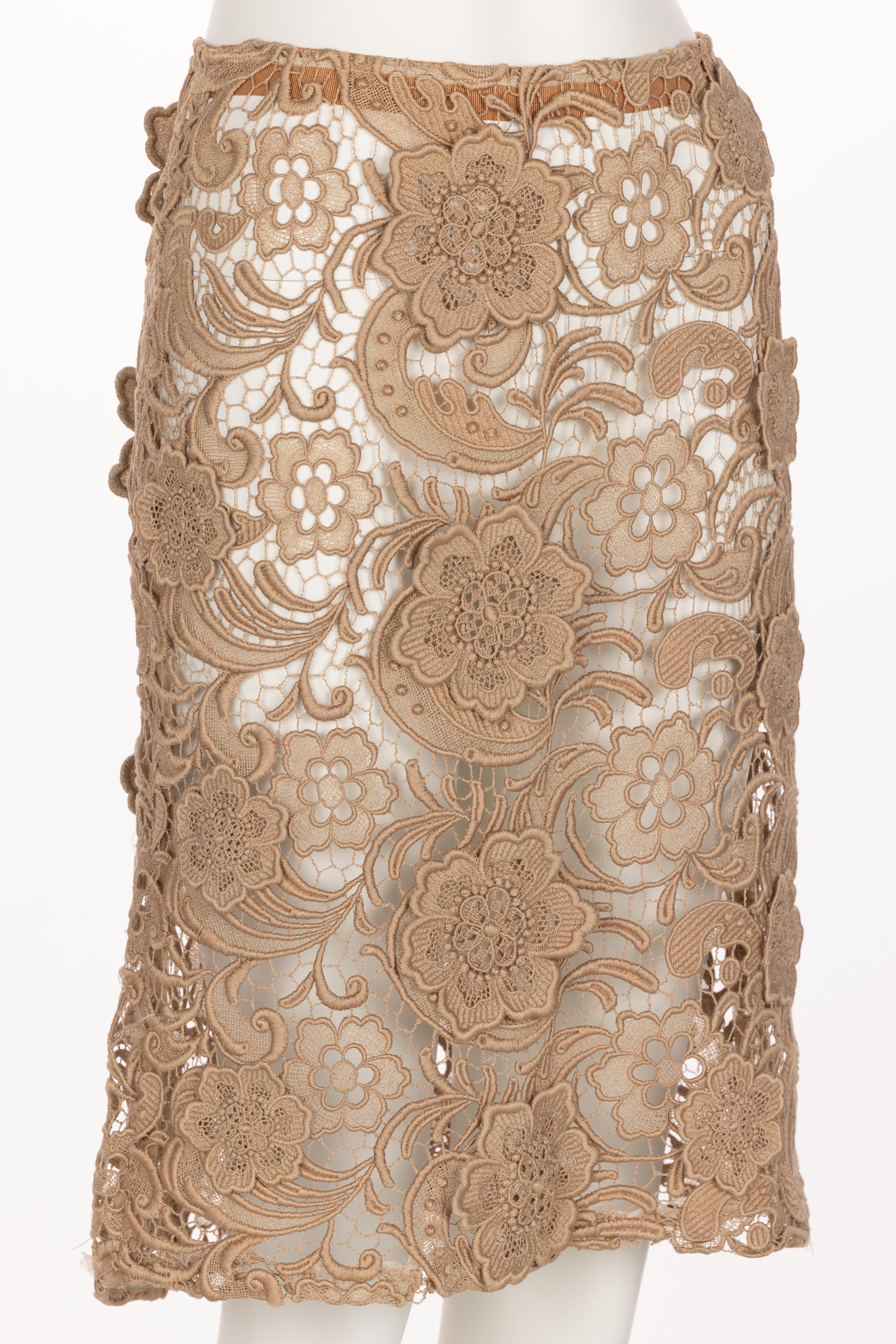 Marron Prada Tan Lace Skirt Fall 2008 Runway en vente