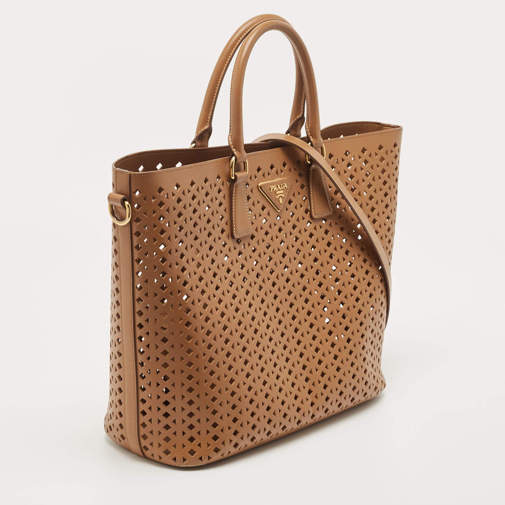 Prada Tan Lasercut Saffiano Leather Open Tote In Good Condition In Dubai, Al Qouz 2