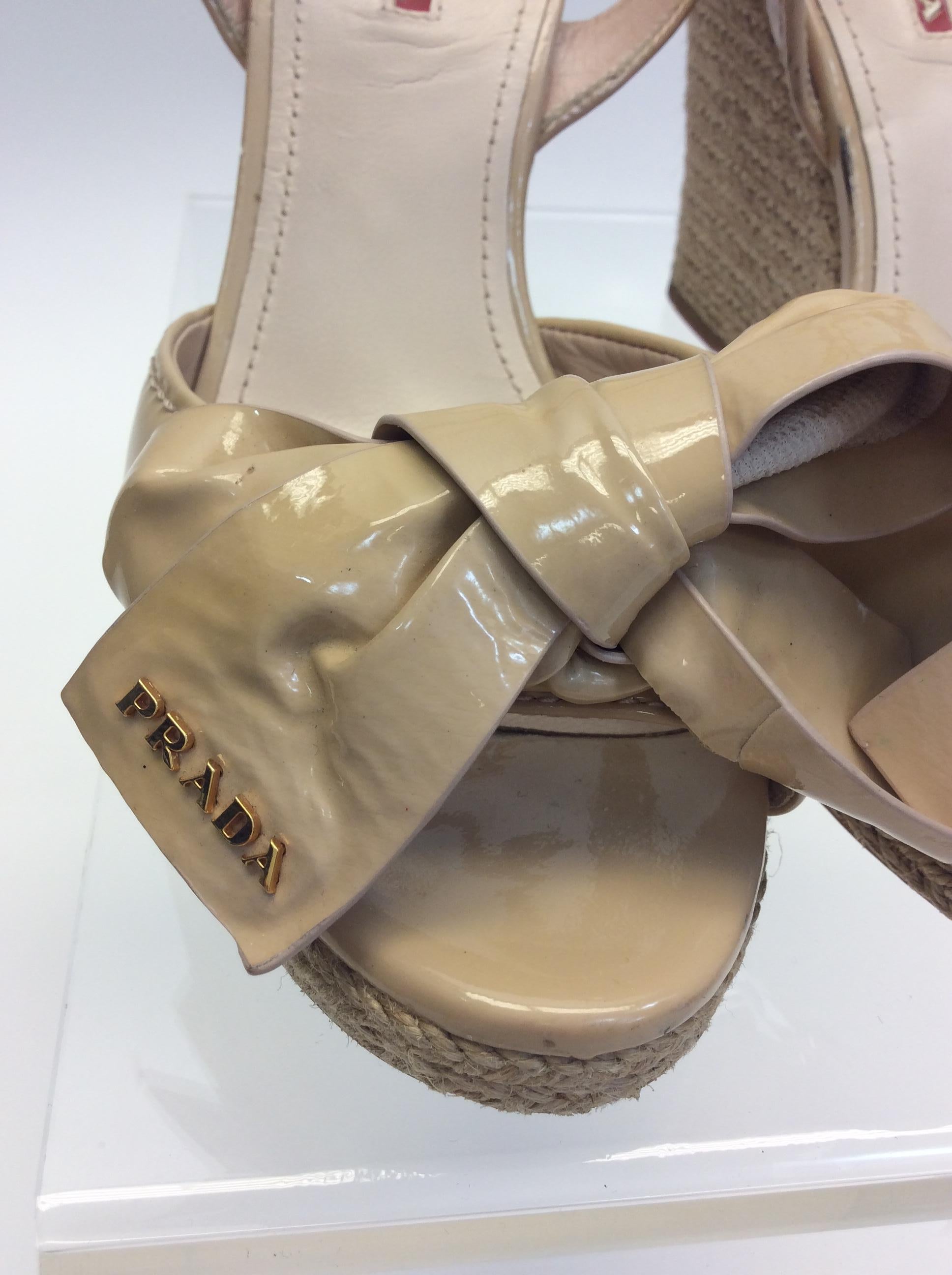 adair leather bow wedge