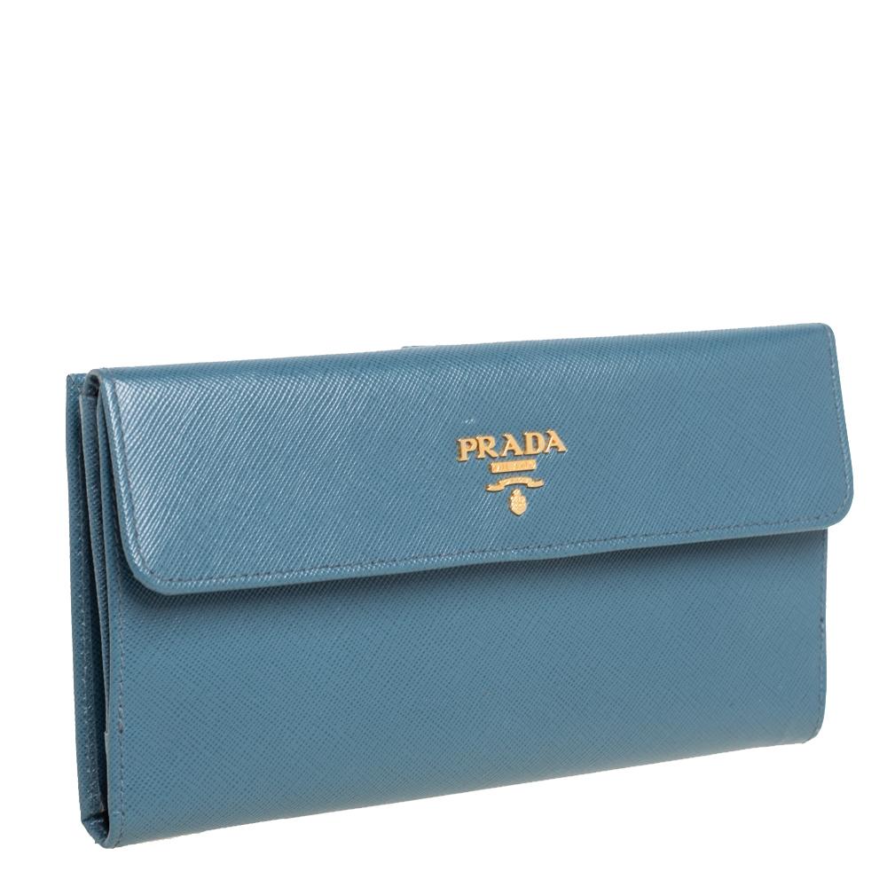 Prada Teal Blue Saffiano Lux Leather Logo Flap Long Wallet In Good Condition In Dubai, Al Qouz 2
