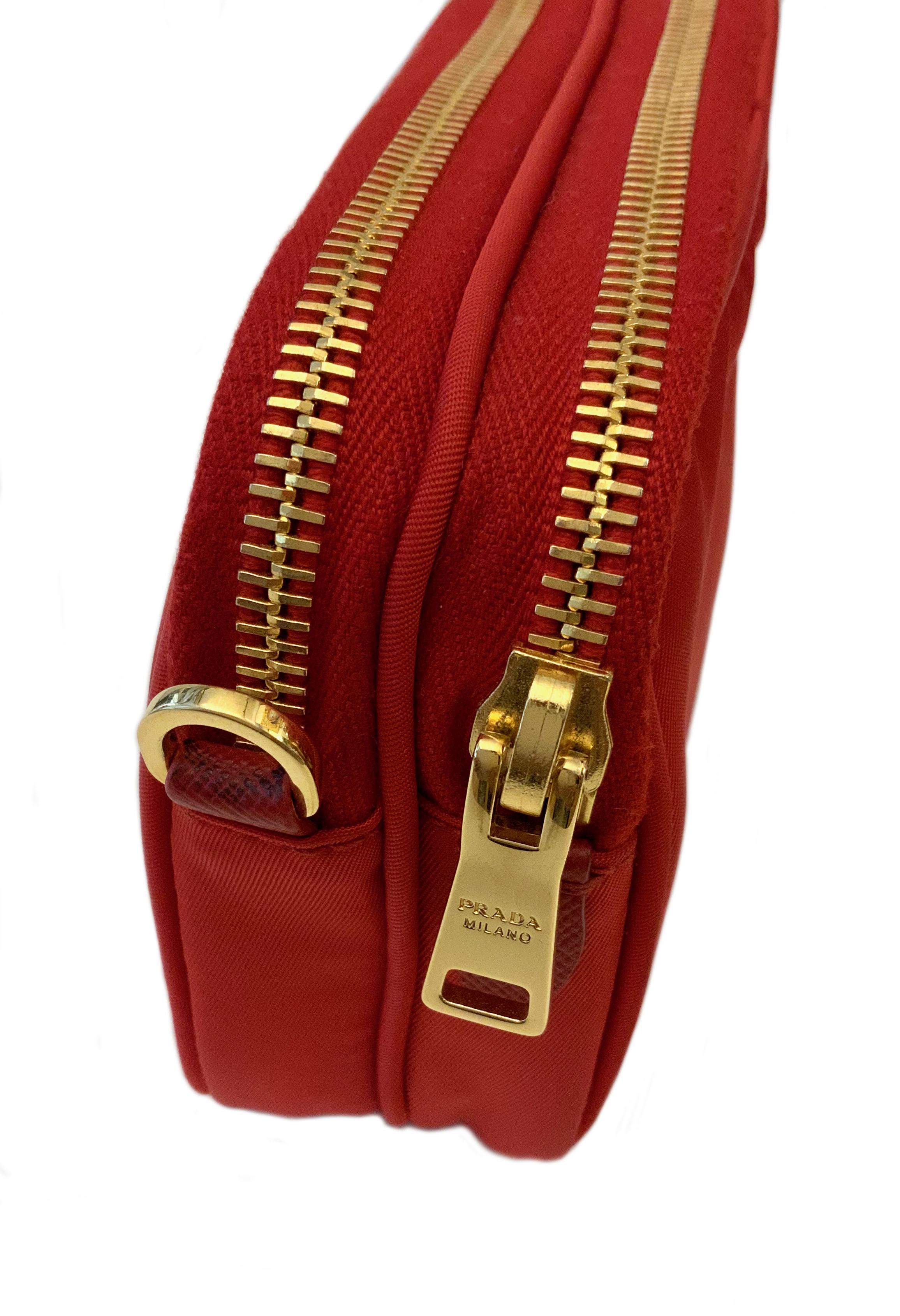 Bolso Crossbody Prada Tessuto Nylon Mini Cámara 2