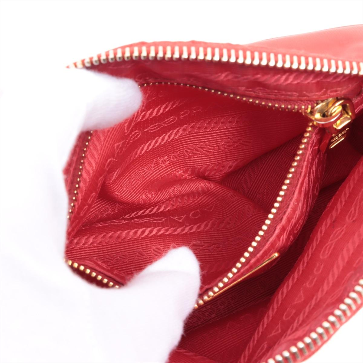  Pochette en nylon rouge Tessuto Prada Pour femmes 