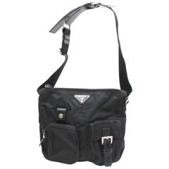 Vintage Prada Tessuto Pocket Messenger 869721 Black Nylon Shoulder Bag