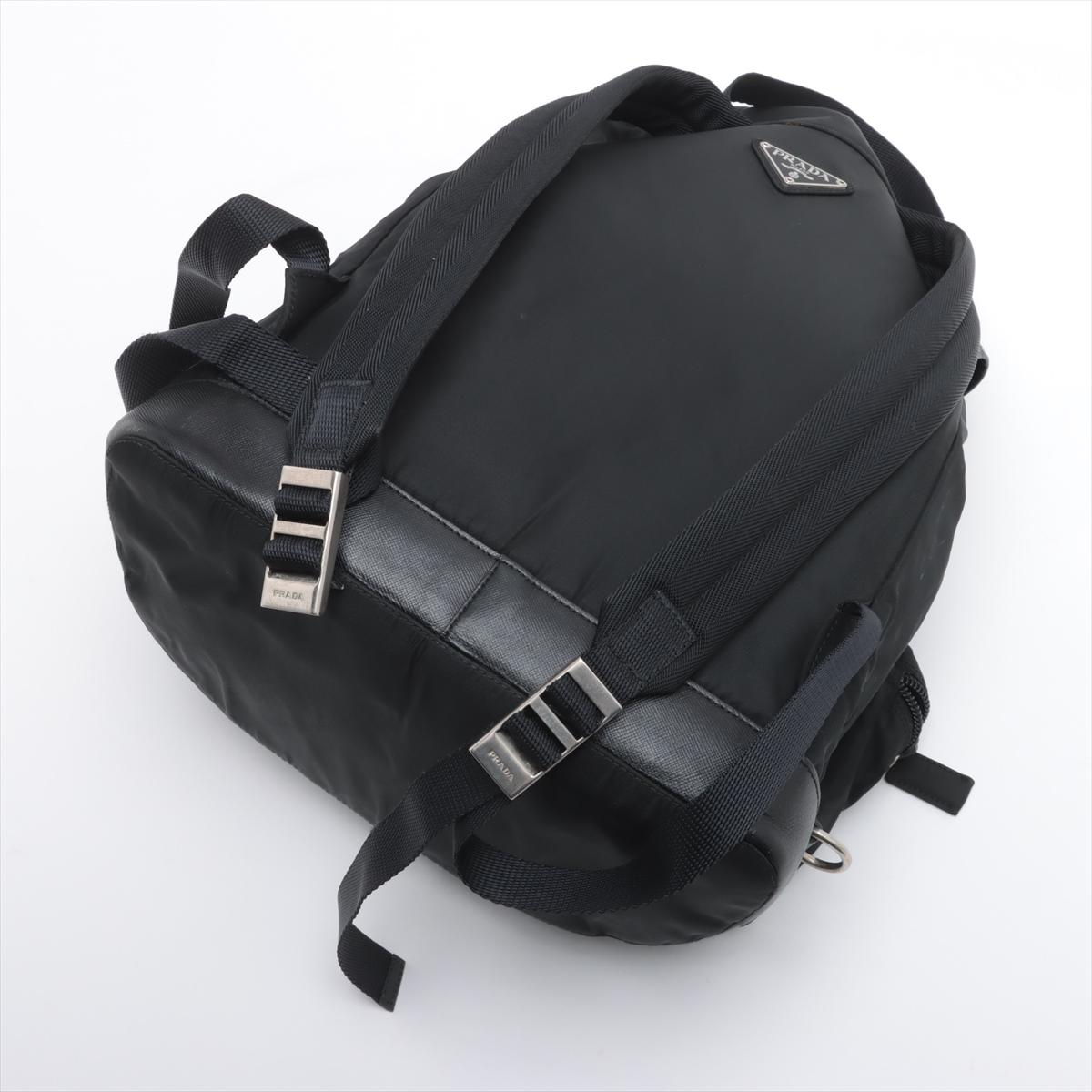 Prada Tessuto Saffiano Nylon Leather Drawstring Backpack Black en vente 1