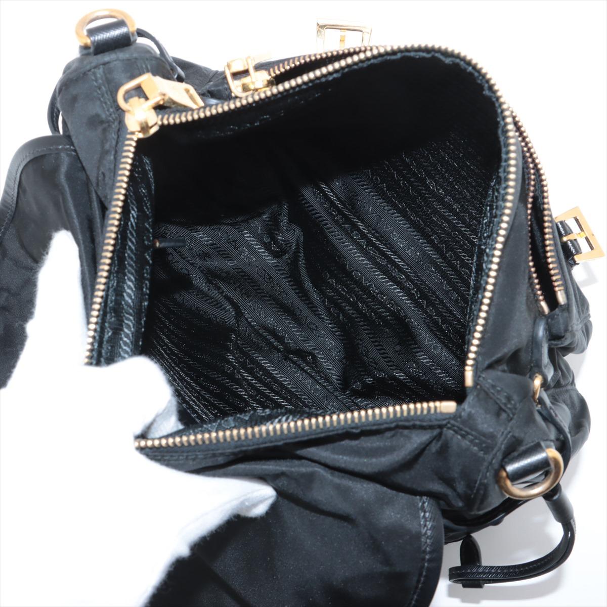 Prada Tessuto Saffiano Nylon Leather Messenger Bag Black For Sale 3