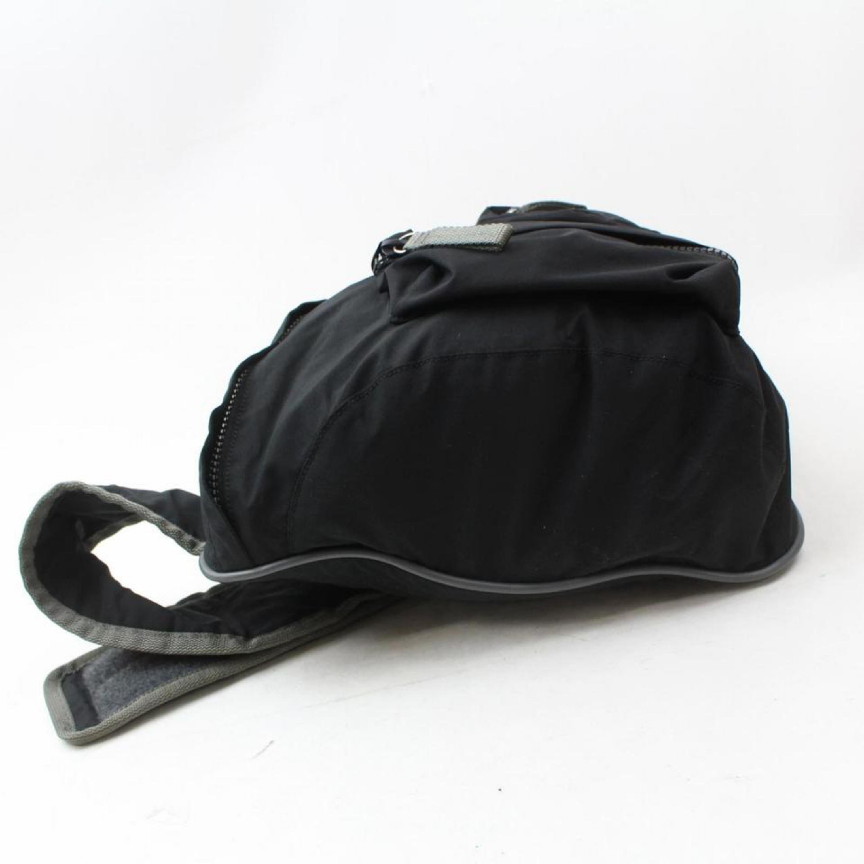 Prada Tessuto Sports Banana Bum 869044 Black Nylon Cross Body Bag For Sale 5