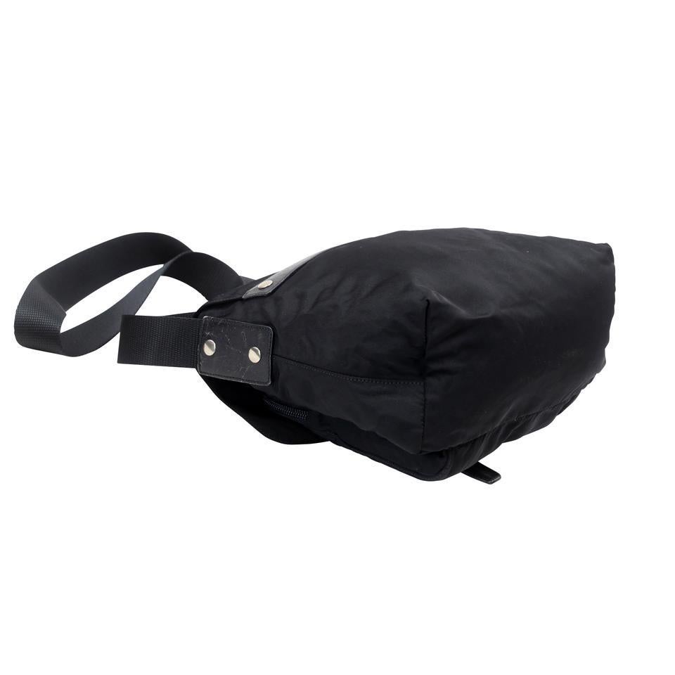 Black Prada Travel MM Nylon Cross Body Bag PR-0928P-0011		