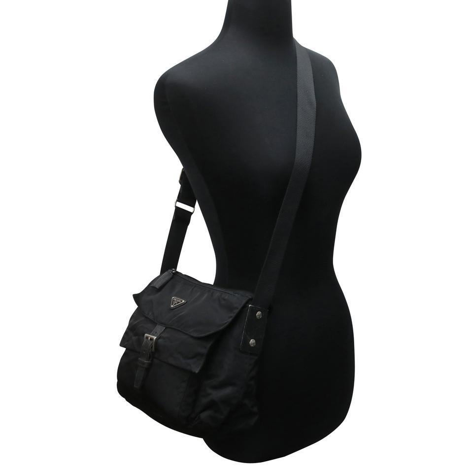 Prada Travel MM Nylon-Umhängetasche PR-0928P-0011 1