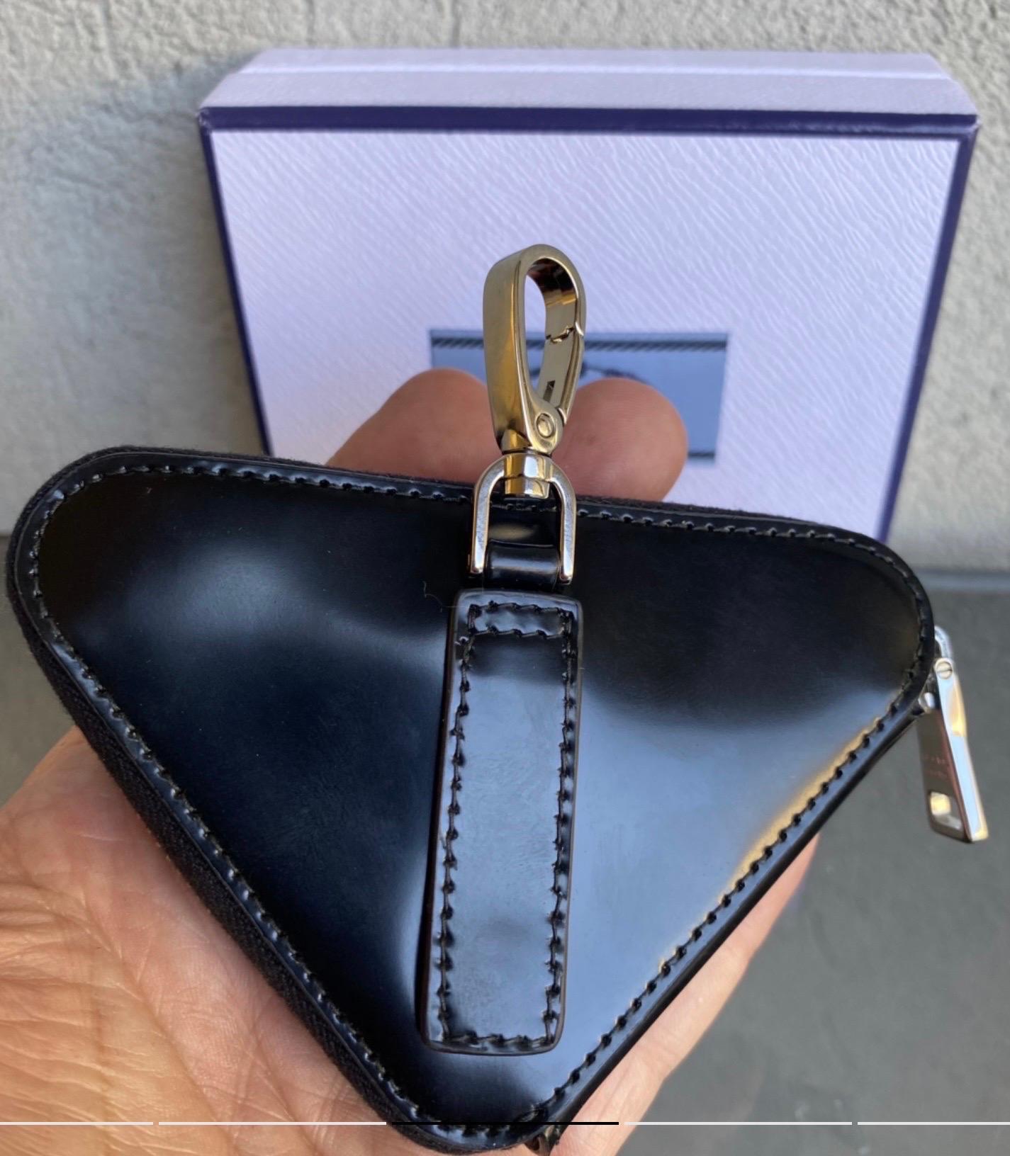 Prada Trick pelle black leather accessorie In New Condition In Carnate, IT
