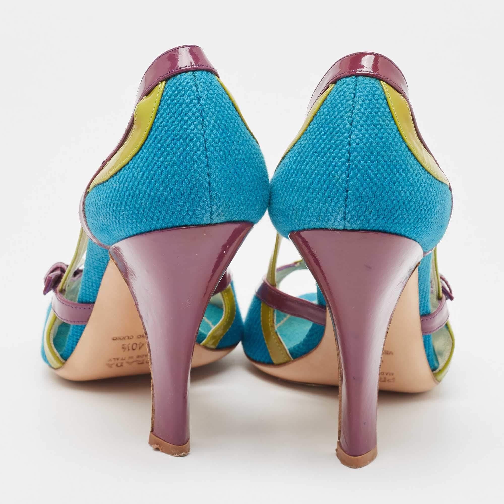 Women's Prada Tricolor Canvas and Patent Leather Peep Toe Pumps Size 40.5 For Sale
