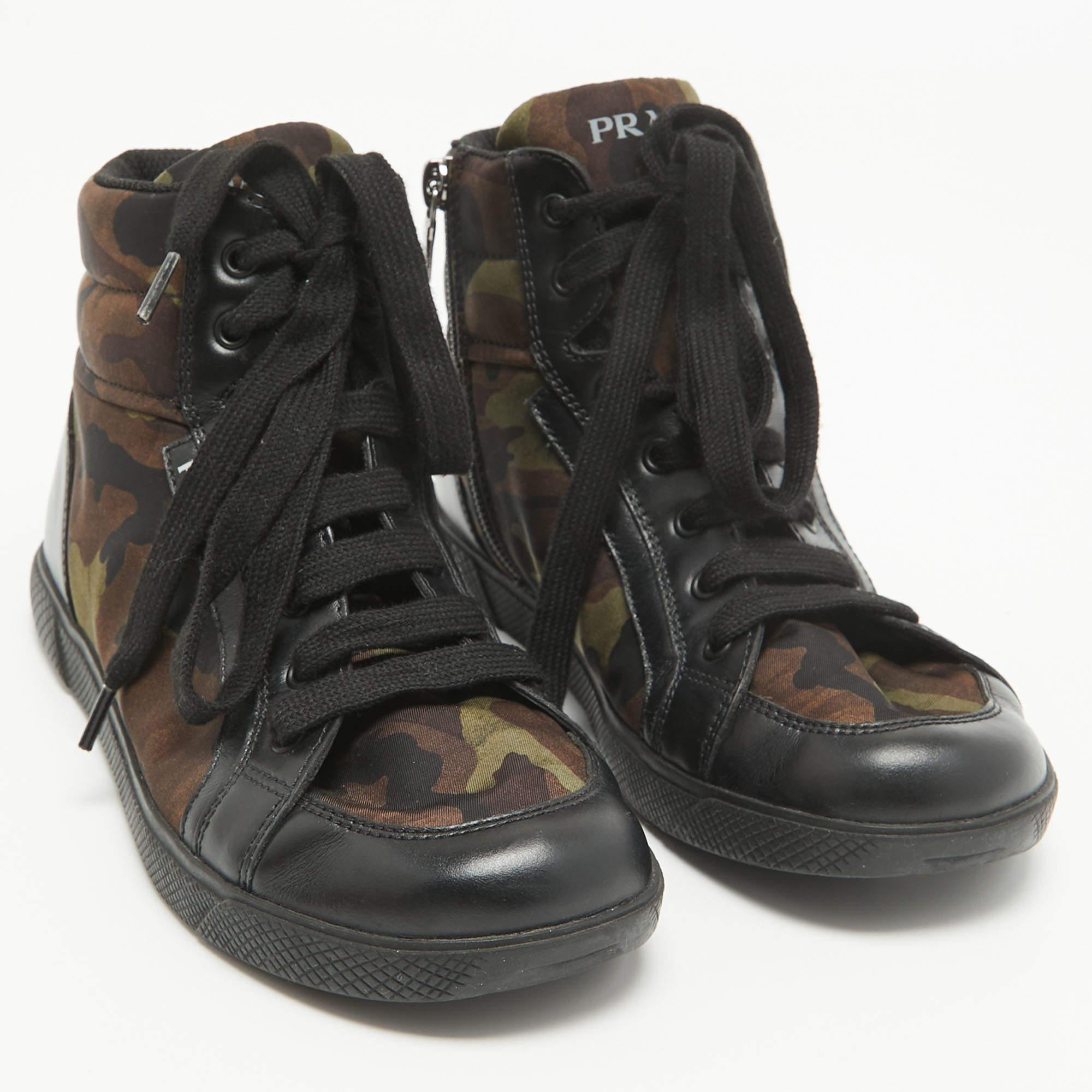 Prada Tricolor Leather and Camo Print Nylon High Top Sneakers Size 35 In Good Condition For Sale In Dubai, Al Qouz 2