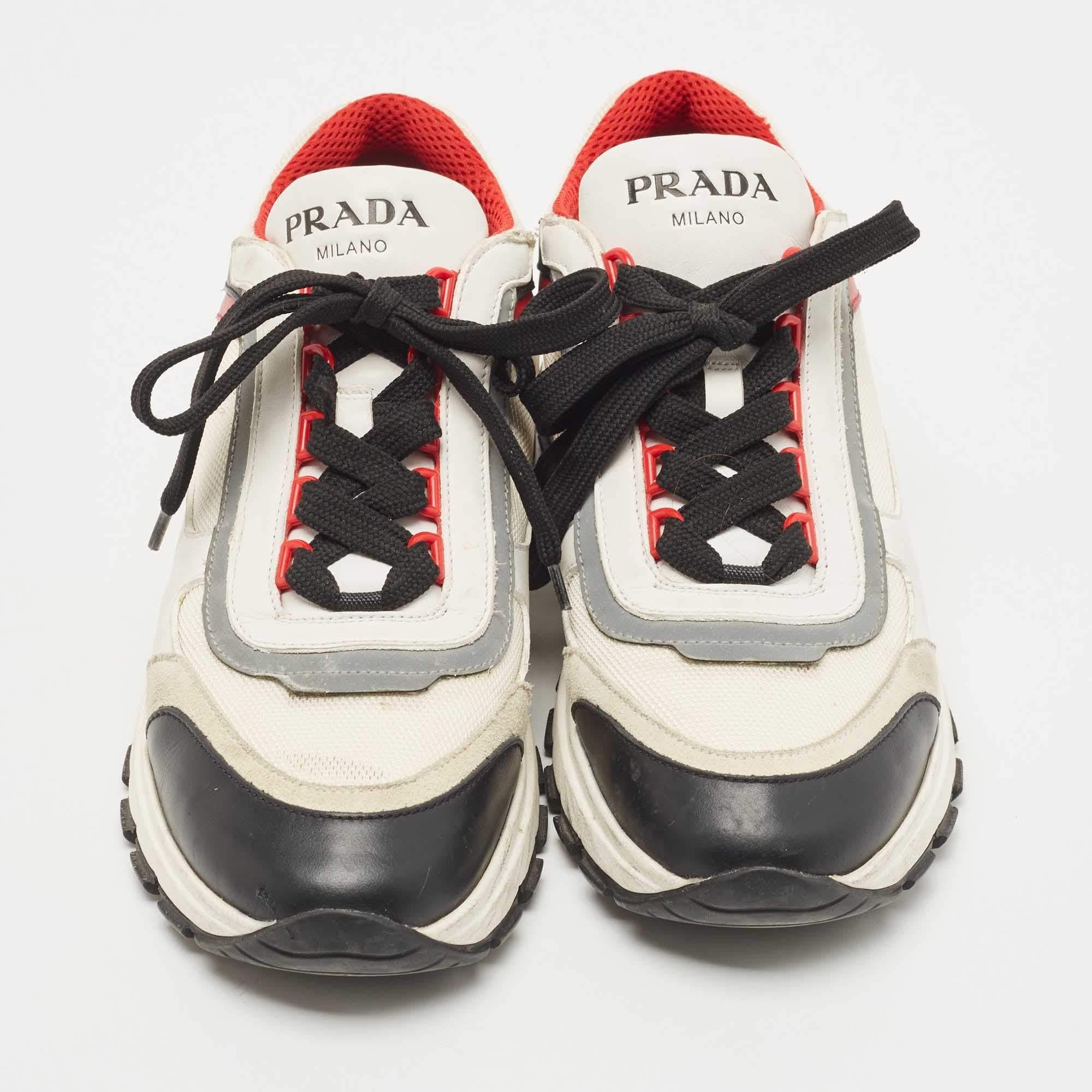 Prada Tricolor Mesh and Leather Low Top Sneakers Size 38 In Good Condition For Sale In Dubai, Al Qouz 2