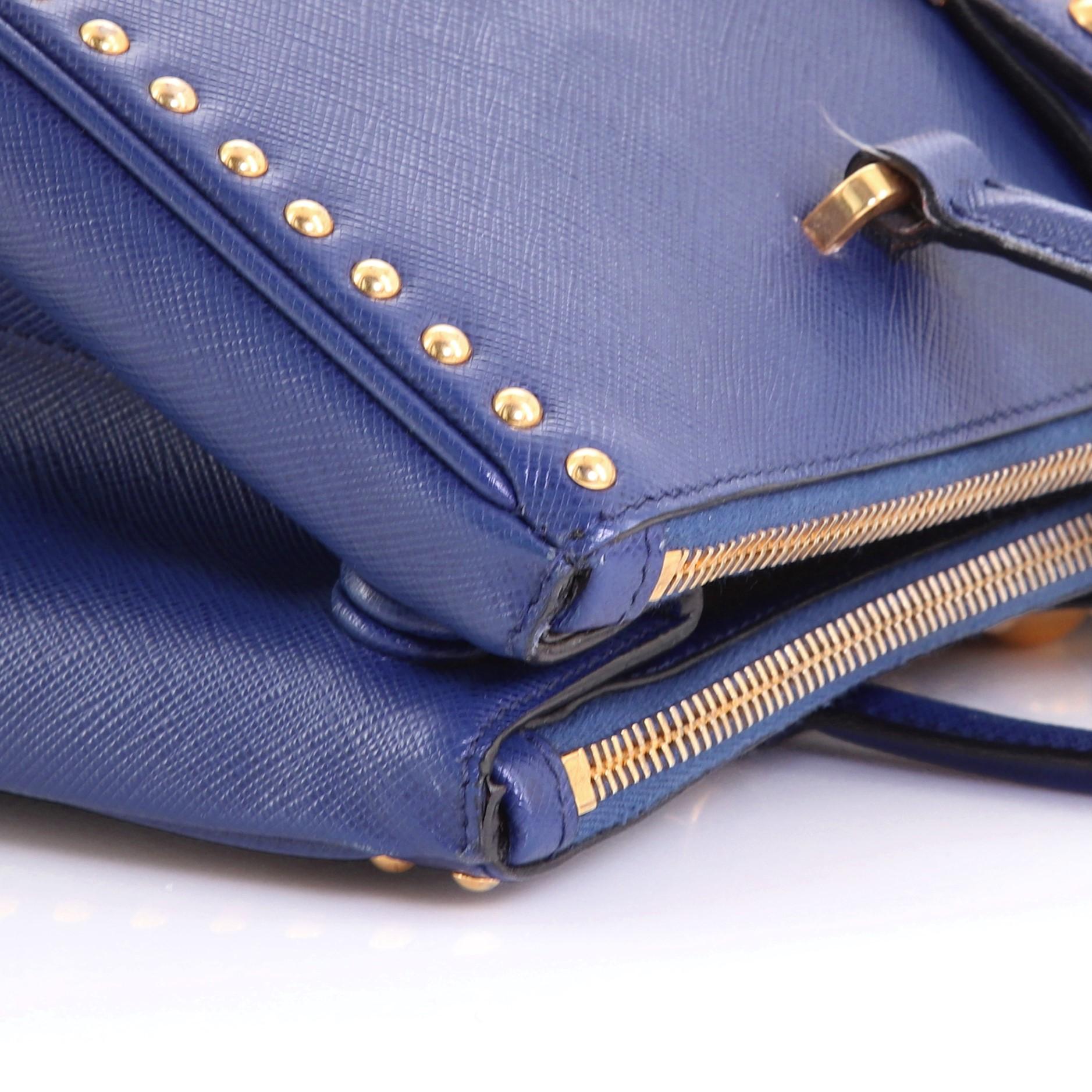 Prada Turnlock Tragetasche mit doppeltem Reißverschluss und Nieten aus Saffianoleder Medium 2