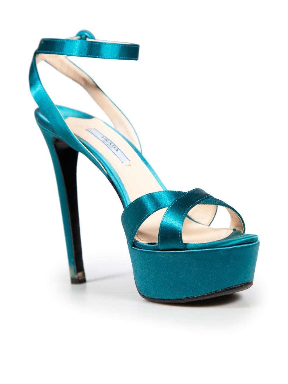 CONDITION is Very good. Minimal wear to heels is evident. Light signs of wear to insoles with discolouration marks at the front and on the heel stems of both shoes, glue residue marks can be found on the back of the insoles of the right shoe on this