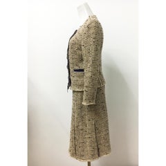 Prada Tweed-Anzüge in Beige mit Rock und Jacke AW 2001