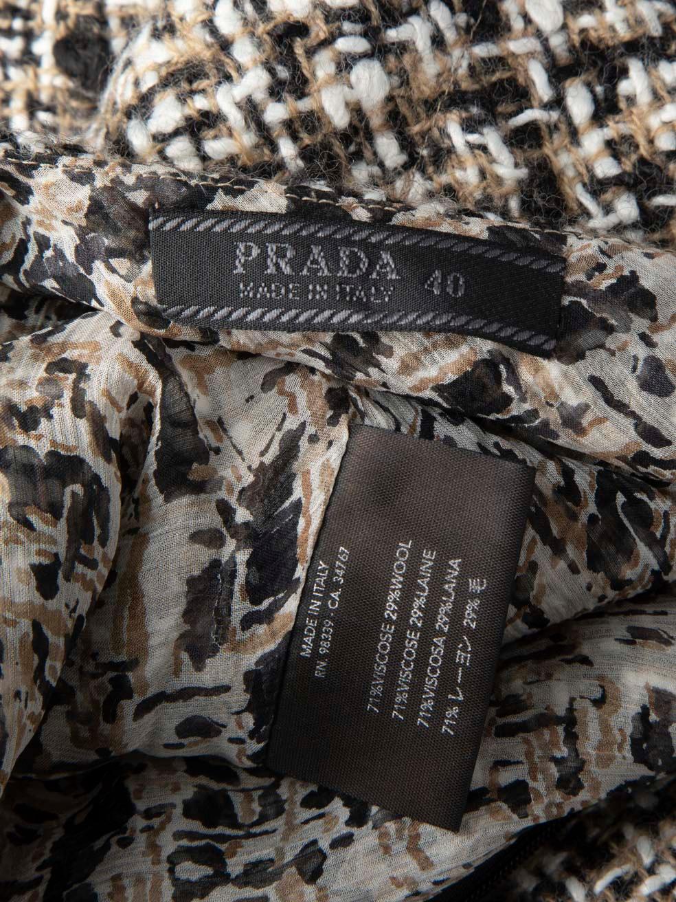 Donna Gonna svasata al ginocchio in tweed di Prada taglia S