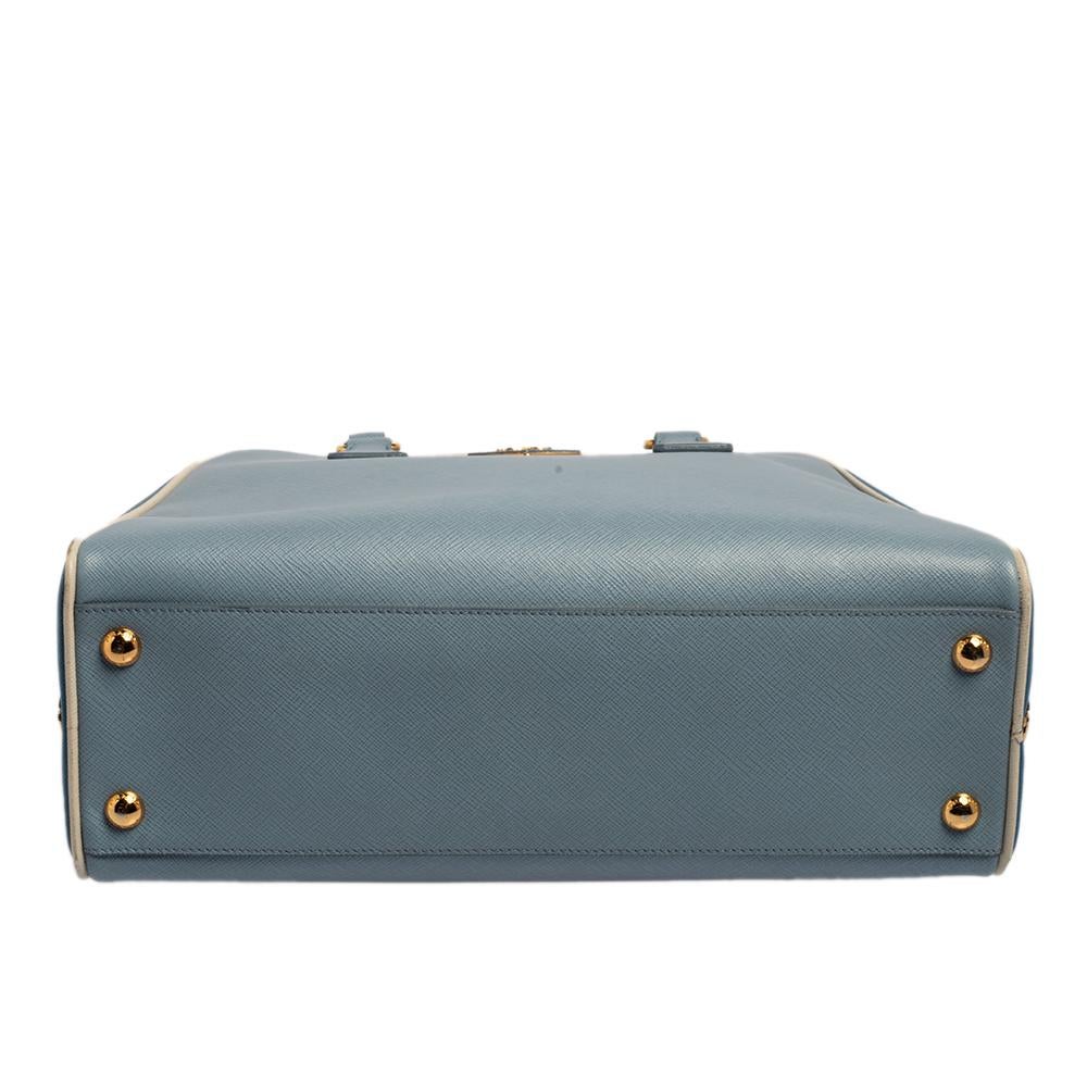 De las mujeres Prada Cartera con Marco Piramidal de Piel Saffiano Lux Azul en Dos Tonos