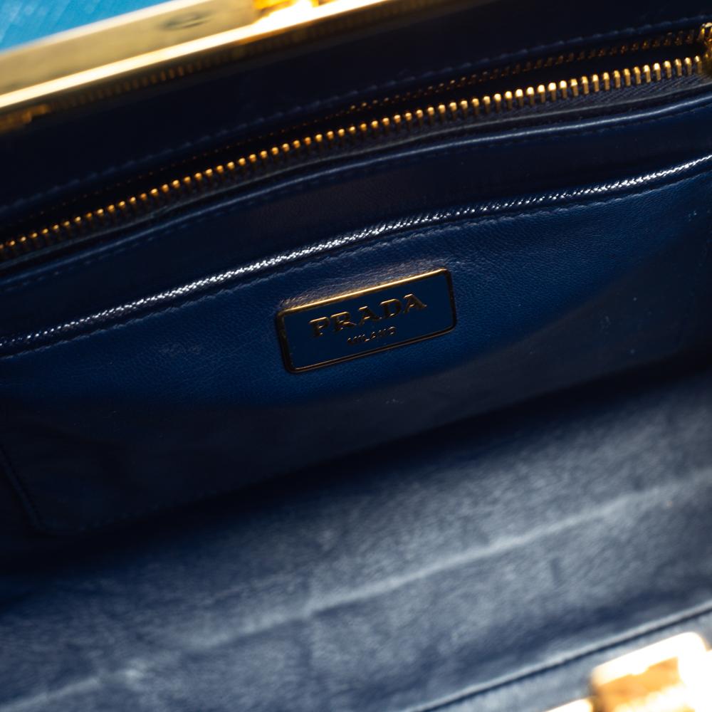 Prada Zweifarbig Blau Saffiano Vernice Leder Pyramide Rahmen Satchel 1