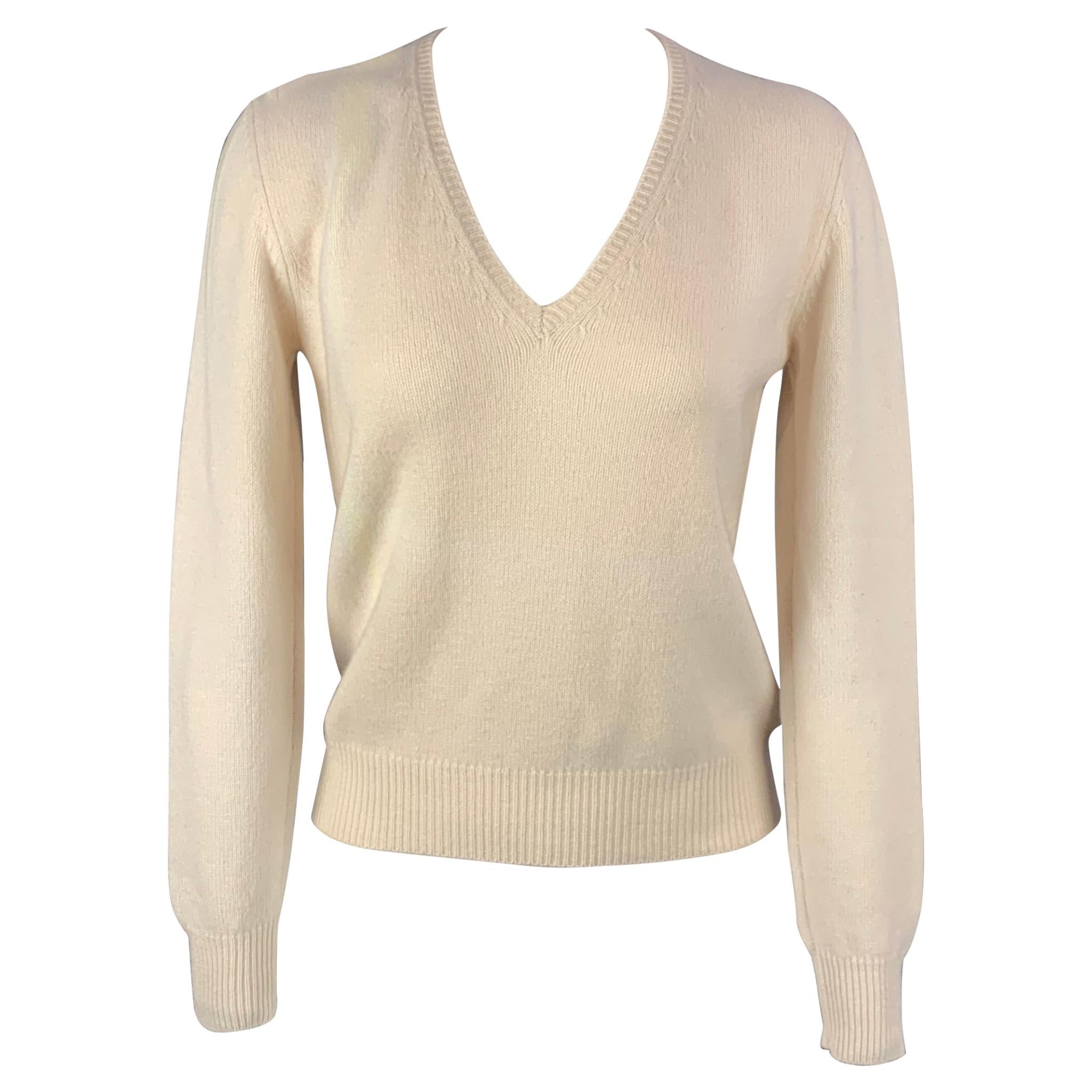 PRADA V-Neck Size 6 Cream Wool / Cashmere V-neck Pullover