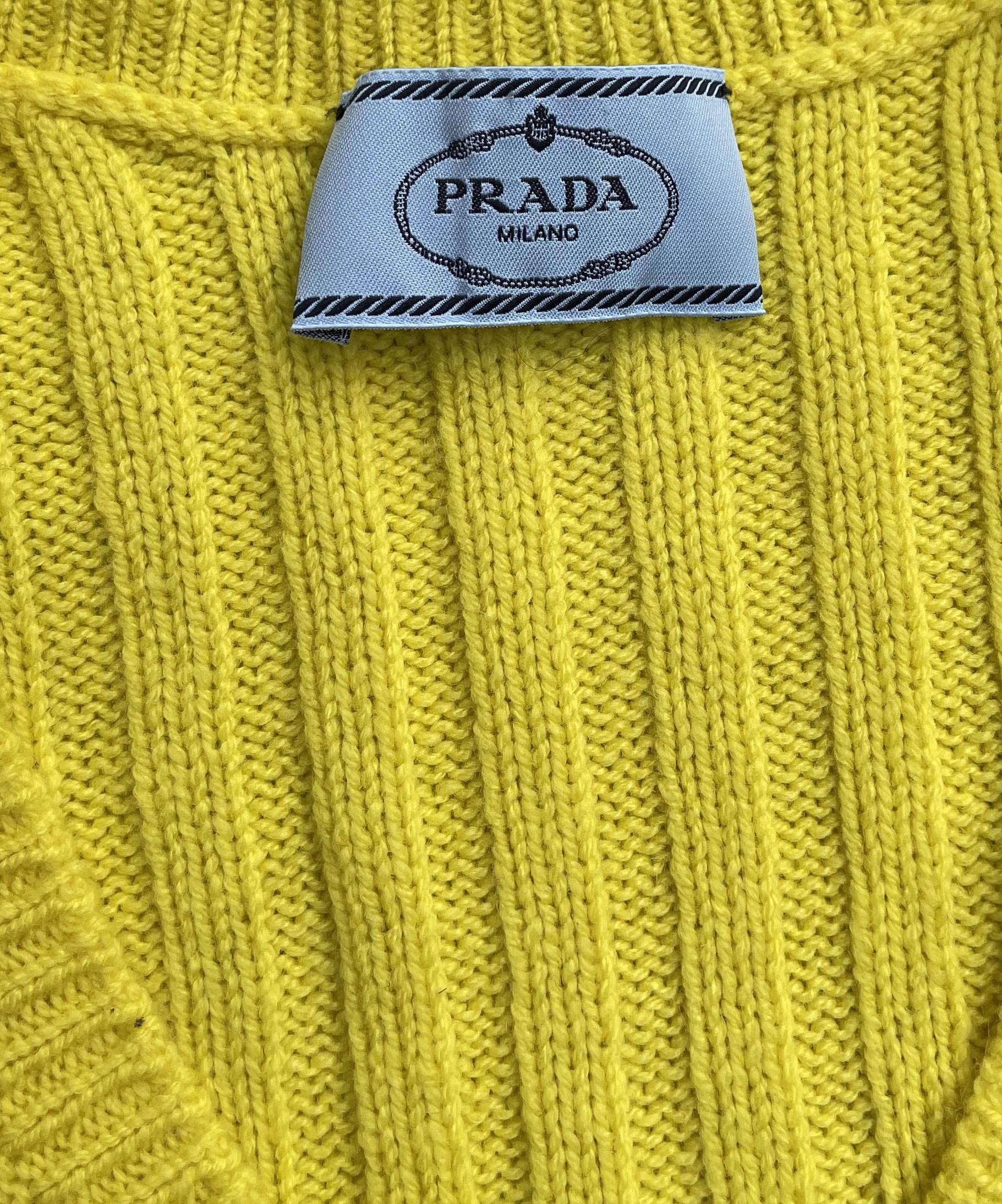 Prada V-Neck Wool Sweater Vest in Yellow In New Condition In Seattle, WA