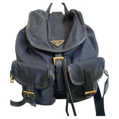 Prada Vintage 1990er Schwarzer Rucksack aus Nylon