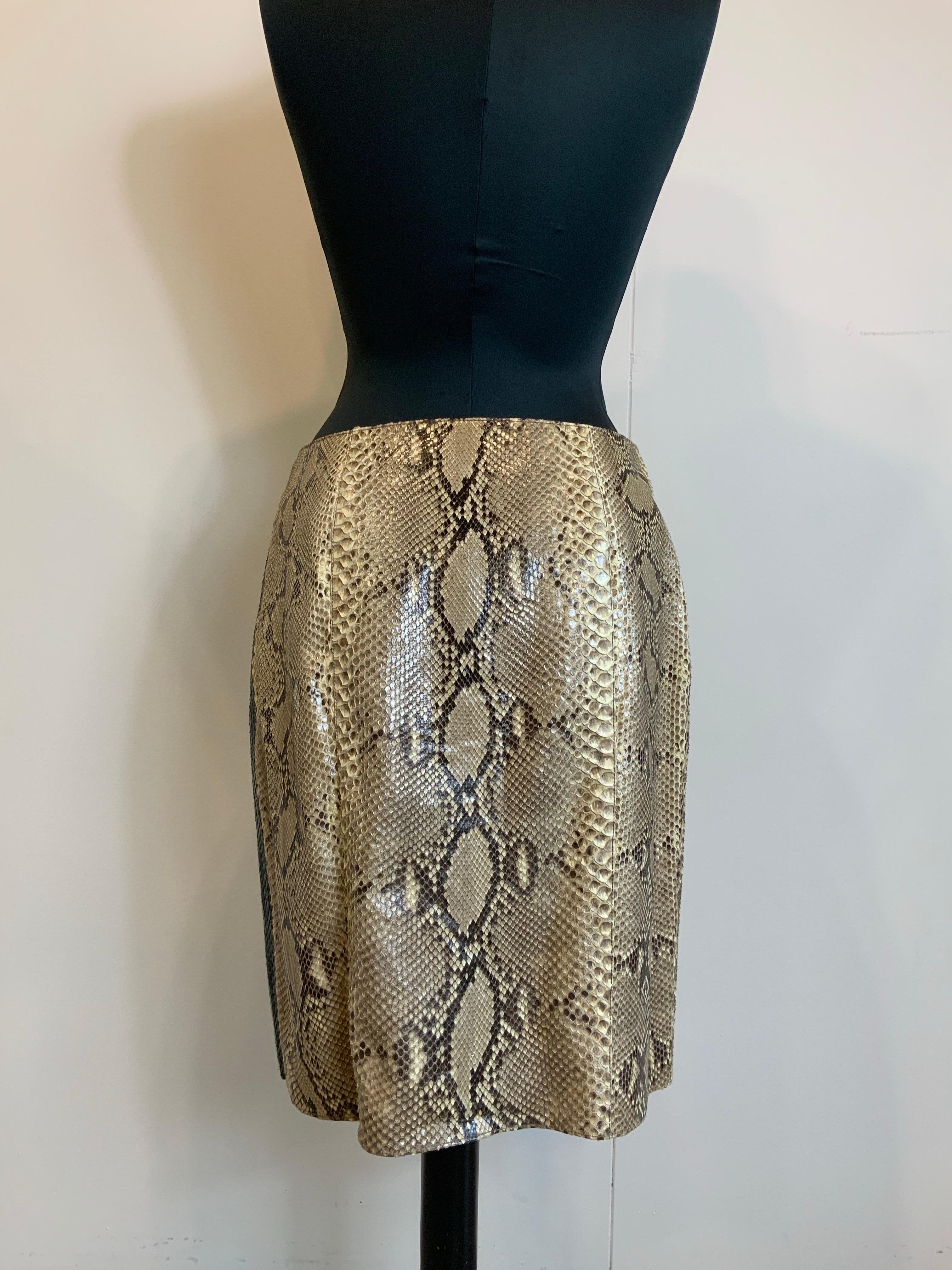 da uomo o donna Gonna in pitone Prada Vintage 2011 in vendita