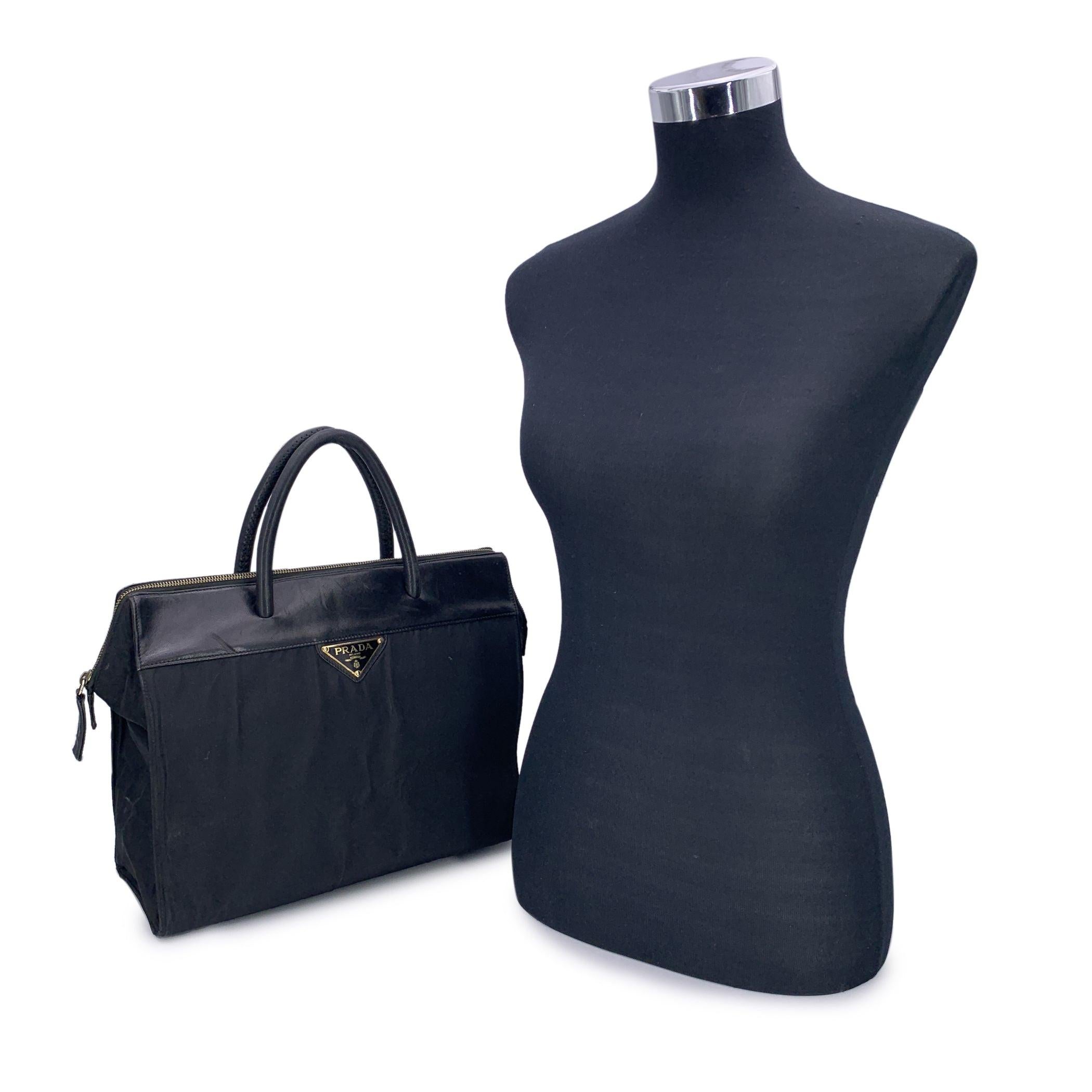 This beautiful Bag will come with a Certificate of Authenticity provided by Entrupy. The certificate will be provided at no further cost Step into timeless elegance with this vintage Prada Tessuto nylon tote bag, a perfect blend of functionality and