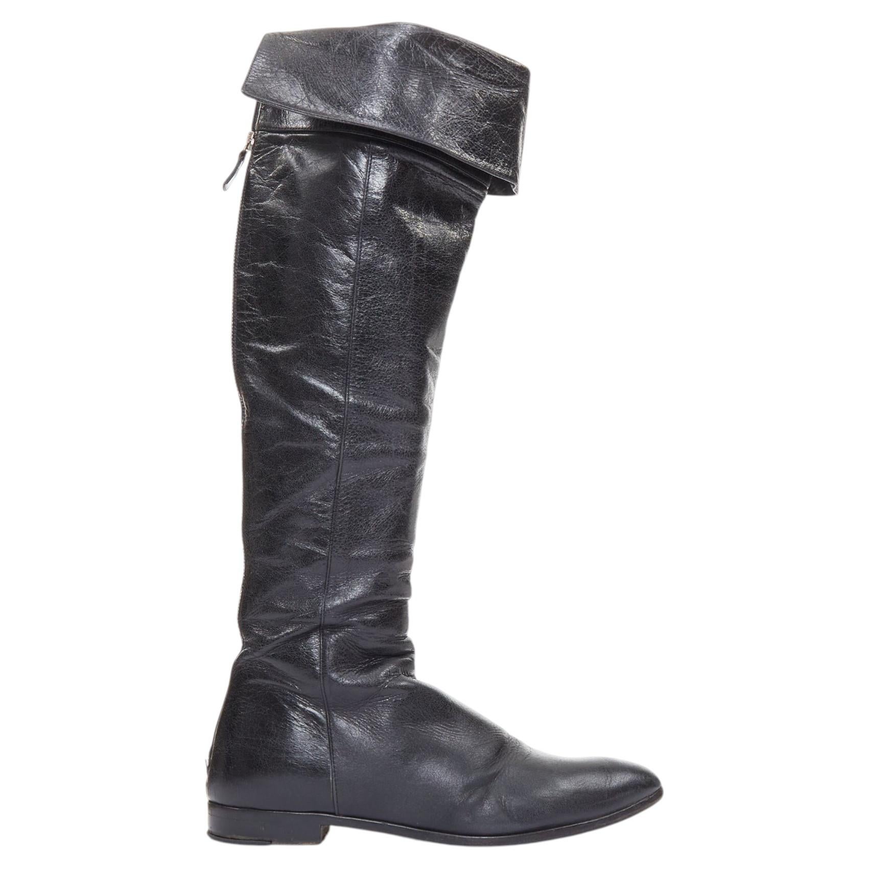 Bottes Prada Vintage By en cuir nappa souple noir, montant au-dessus du genou, avec fermeture éclair apparente à l'arrière, taille 38