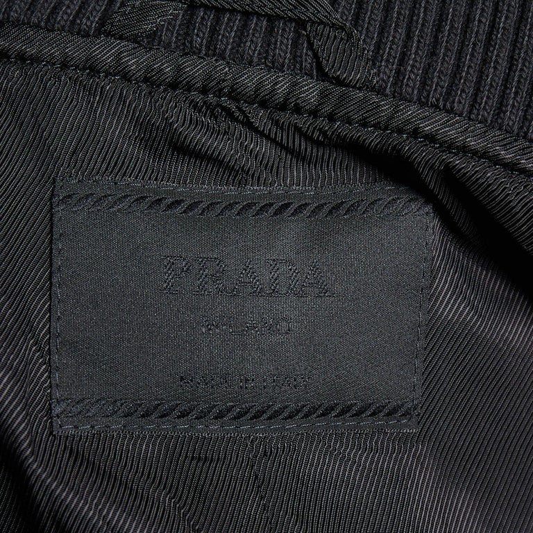 Prada Vintage Black Synthetic Rib Collar Sleeveless Vest L For Sale at ...