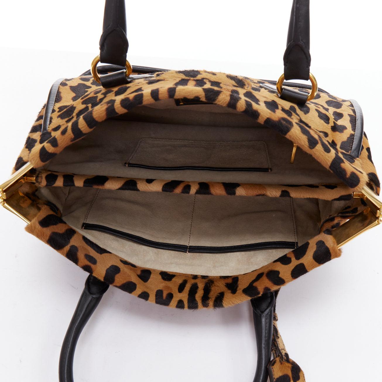 Bolso tote PRADA Vintage Cavallino marrón negro leopardo pelo de becerro marco dorado en venta 4