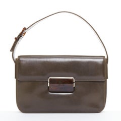 PRADA Vintage sac à rabat en cuir marron foncé avec logo en acrylique