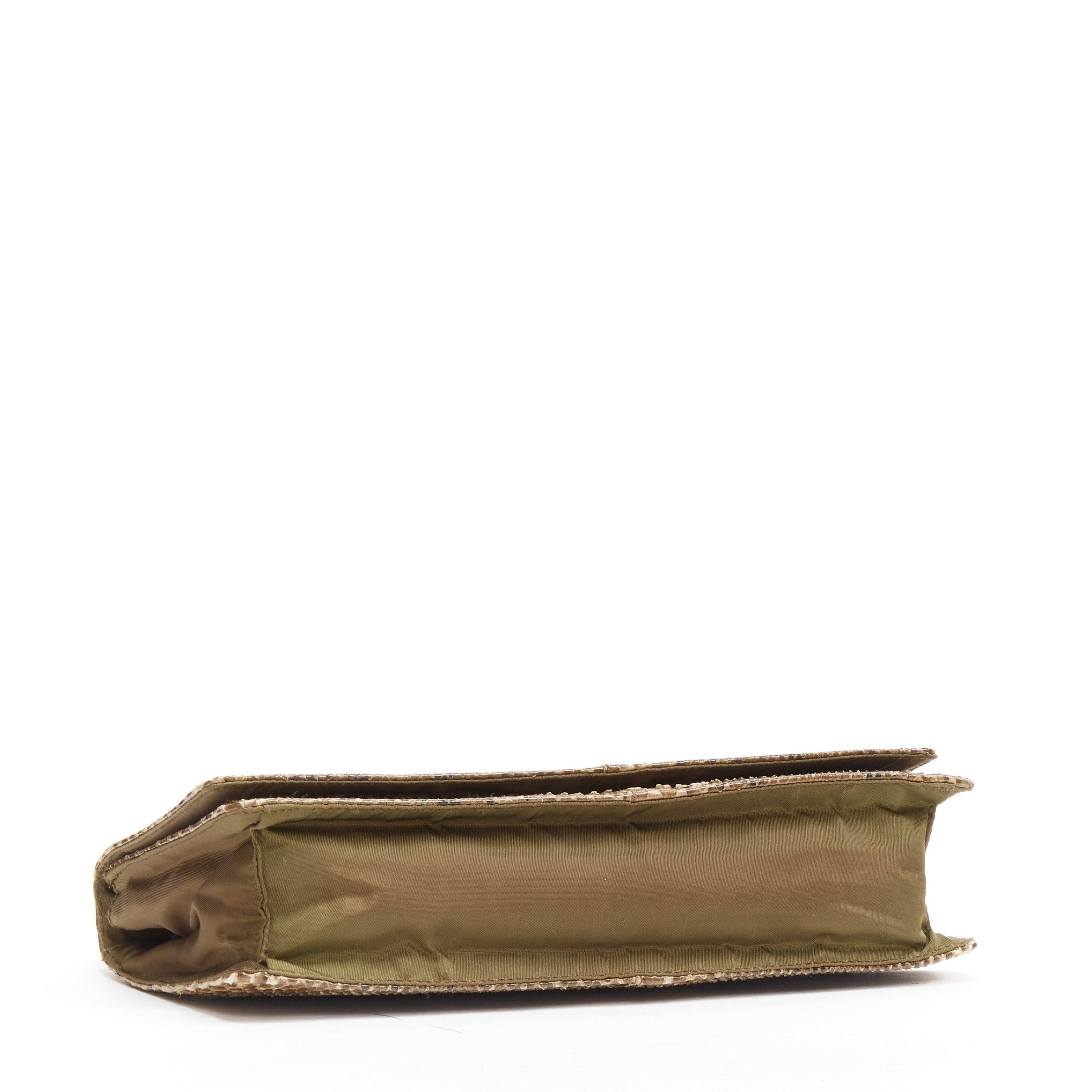 PRADA Vintage Umhängetasche aus glänzendem braunem Leder mit Acryl-Kettengliedern 2