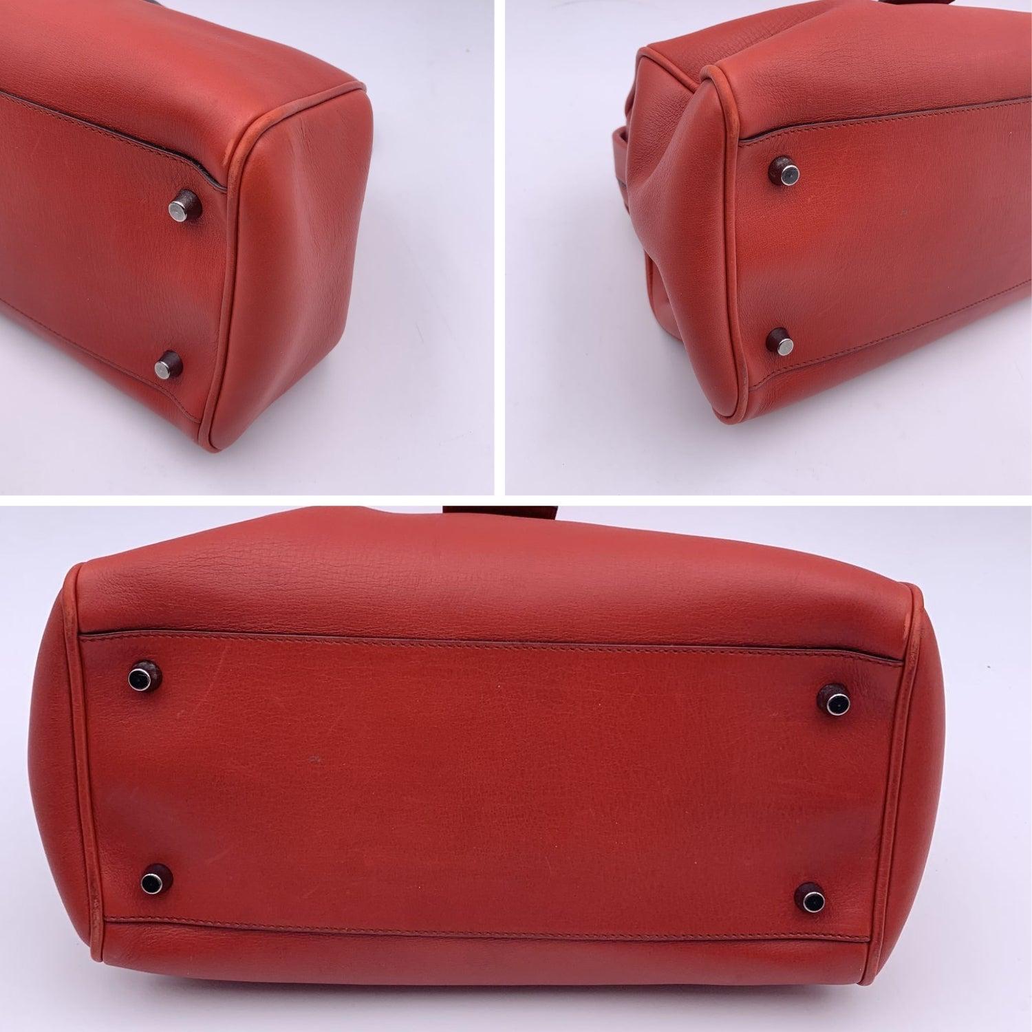 Prada Vintage Red Leather Doctor Bag Satchel Handbag BN0437 In Excellent Condition In Rome, Rome