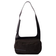 Prada Vintage F/S 1999 Graue Crossbody-Tasche aus Wolle