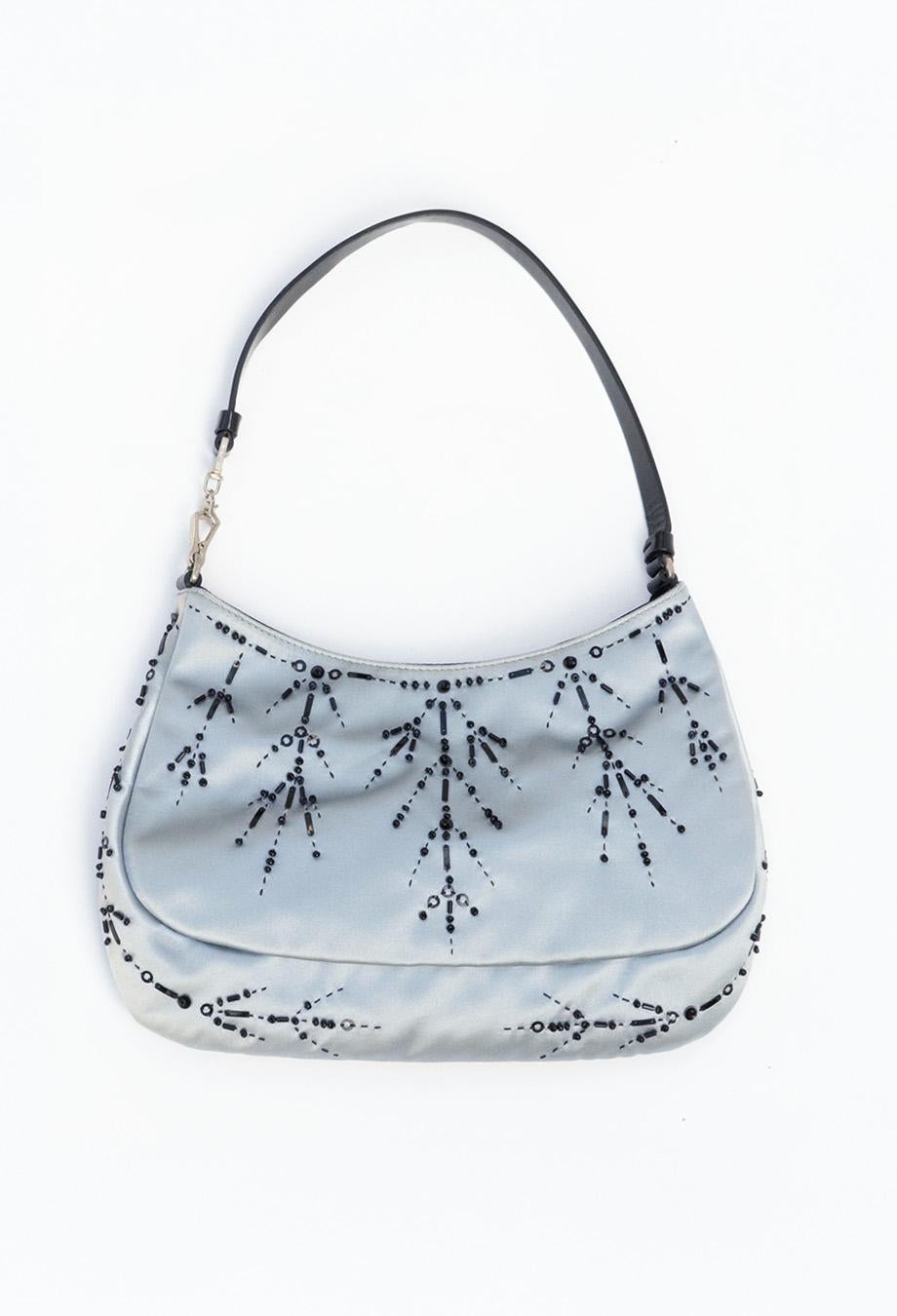 Prada Vintage S/S 2000 Cleo Seide Perlen Tasche in Icy Blue im Angebot 2