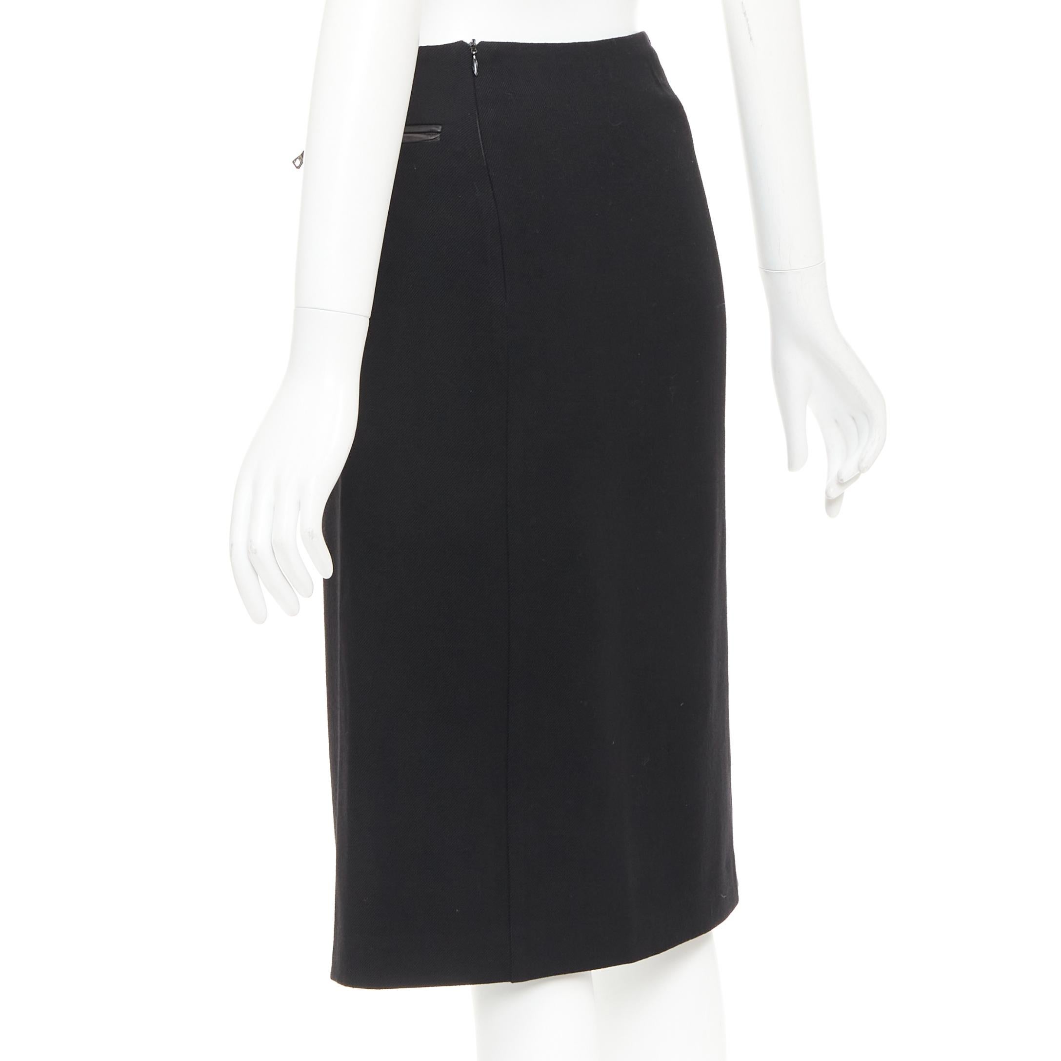 PRADA Vintage By - Jupe crayon à poche zippée en laine et cuir IT38 XS en vente 1