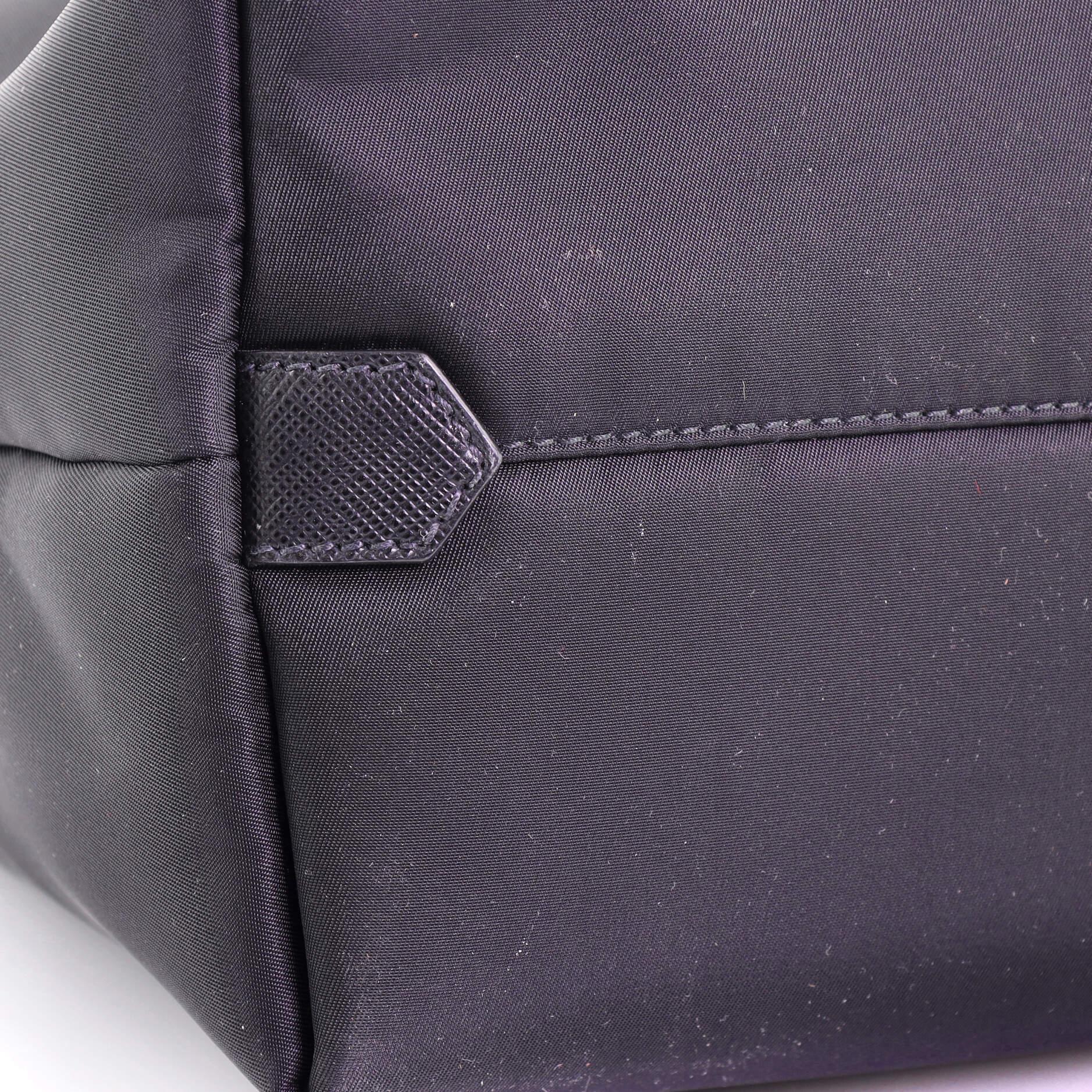 Prada Vintage Zip Tote Tessuto Medium 1