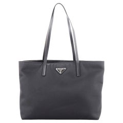 Prada Vintage Zip Tote Tessuto Medium