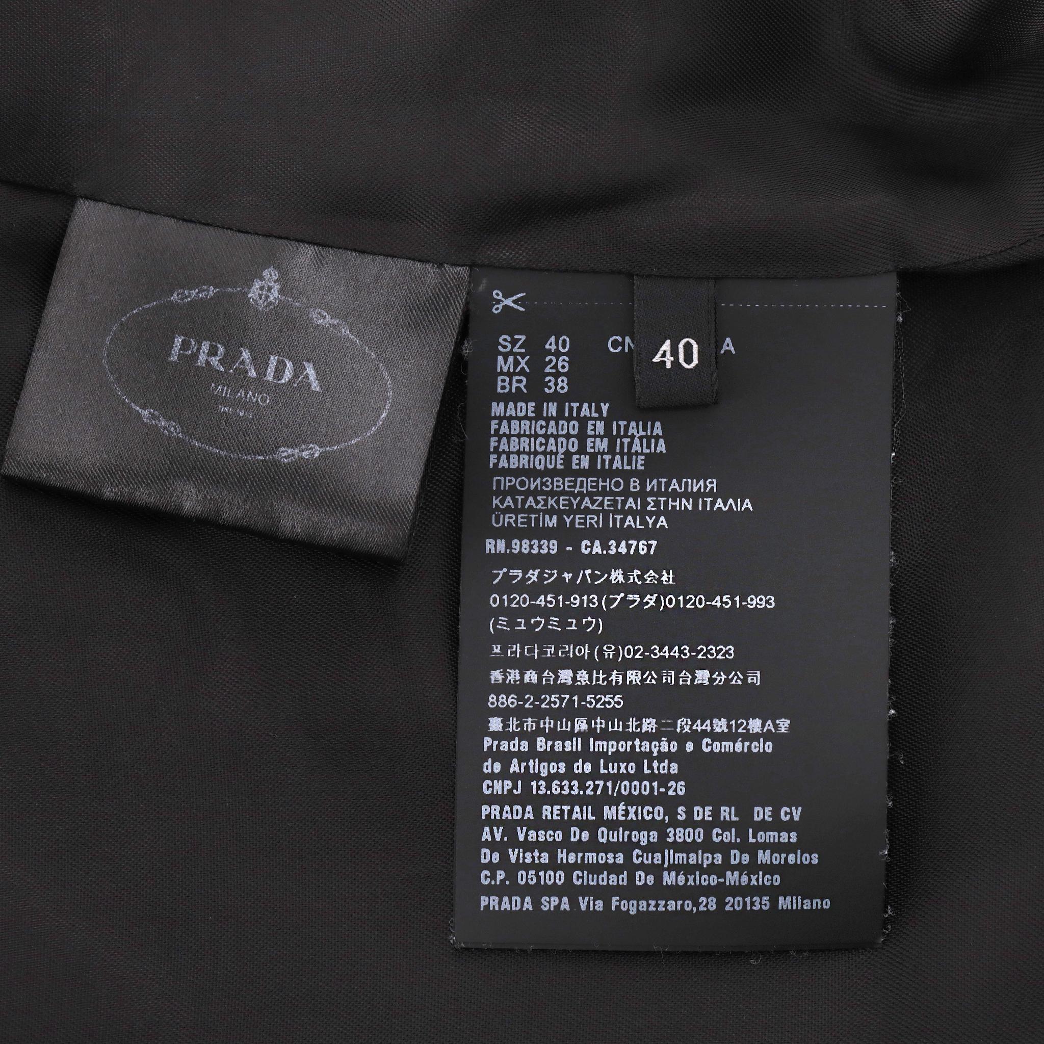 Blazer/Giacca in lana vergine di Prada in vendita 3